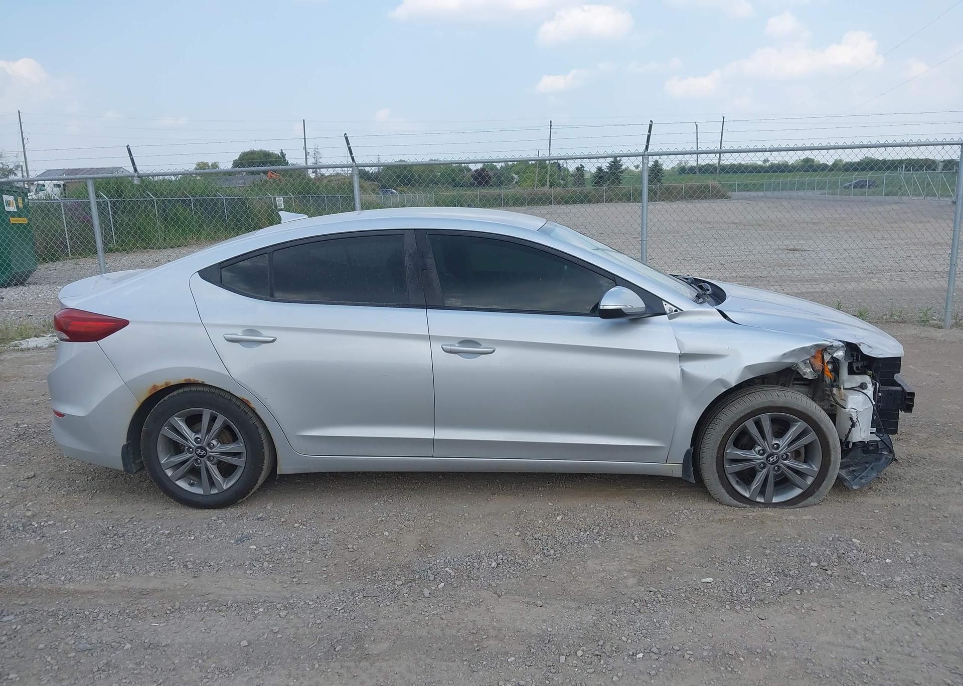 2017 HYUNDAI ELANTRA