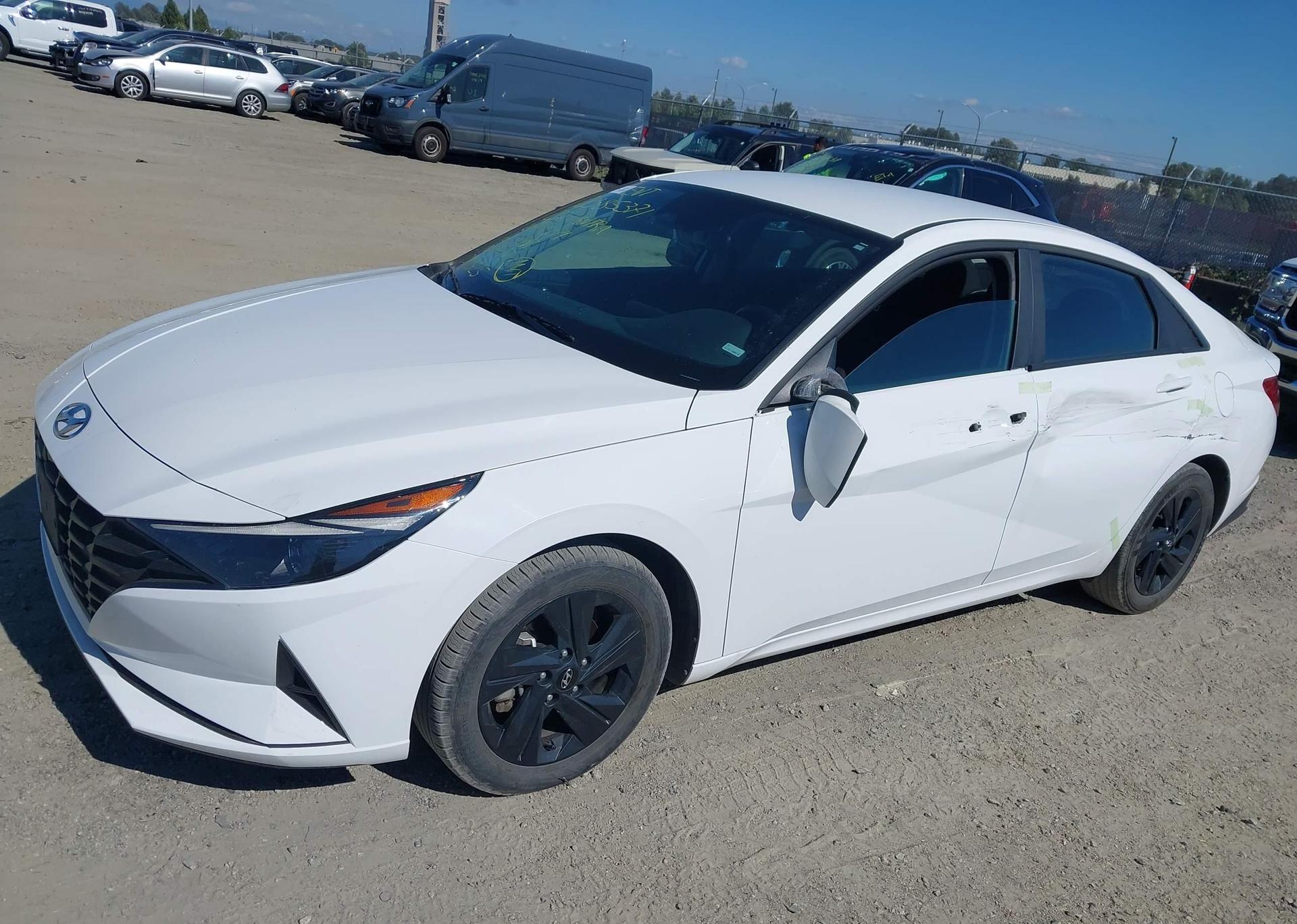 2023 HYUNDAI ELANTRA SEL