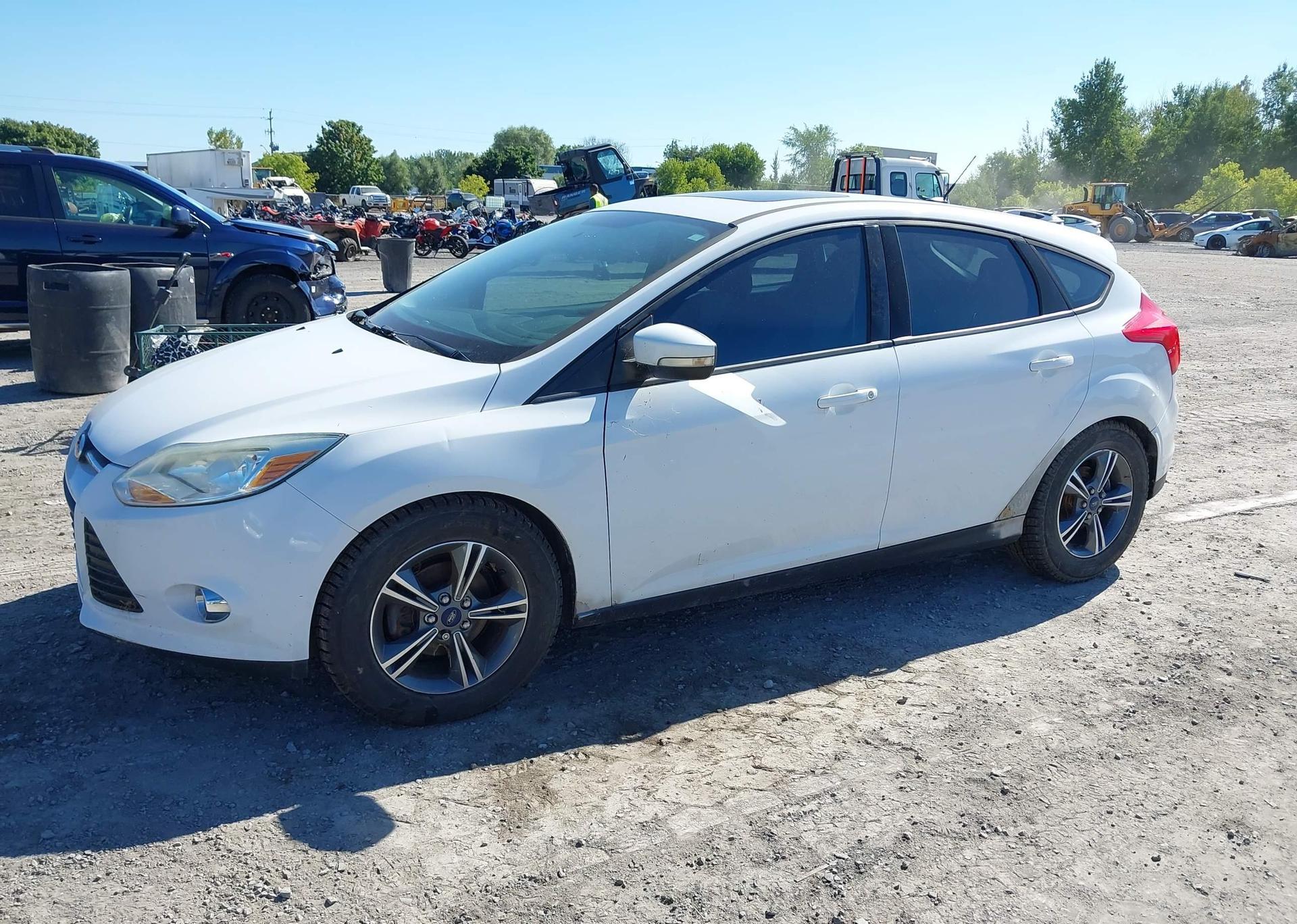 2014 FORD FOCUS SE