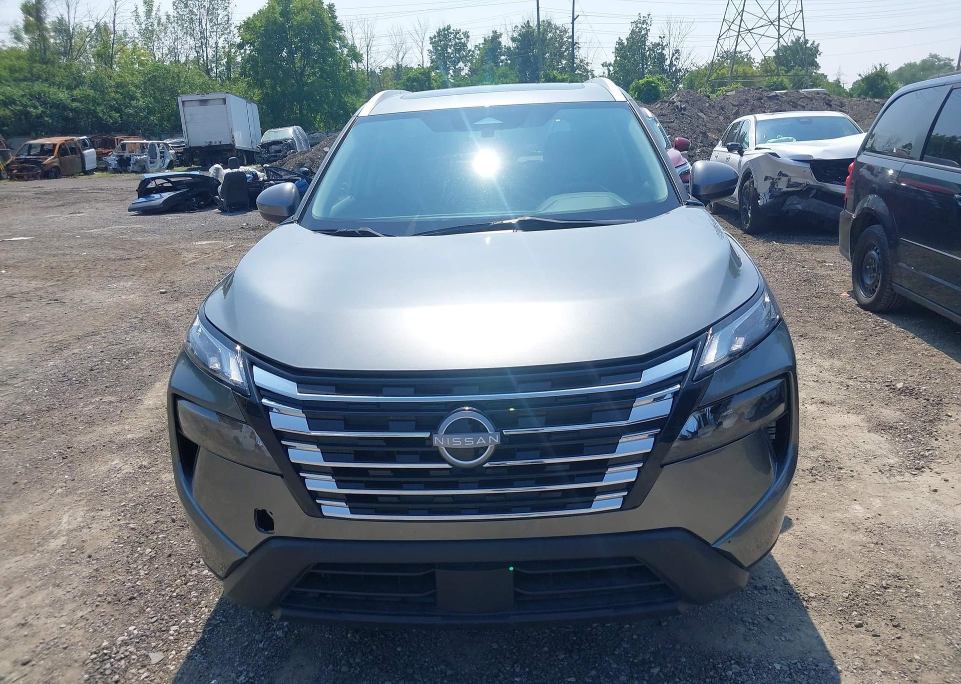 2024 NISSAN ROGUE