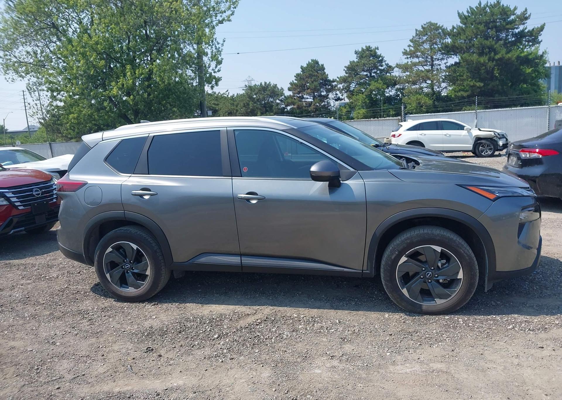 2024 NISSAN ROGUE