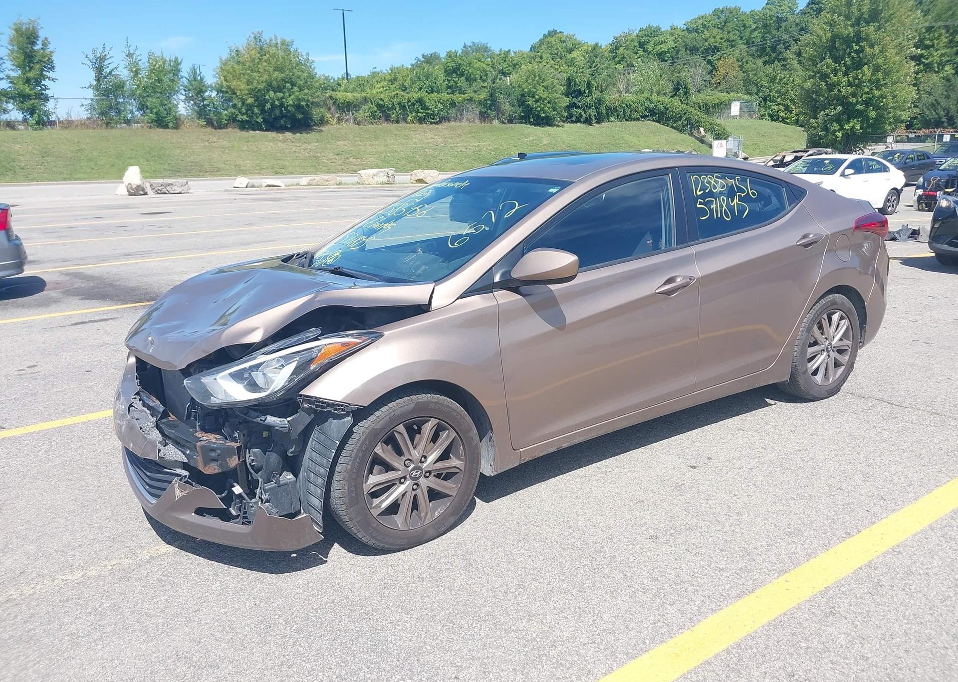 2016 HYUNDAI ELANTRA SE