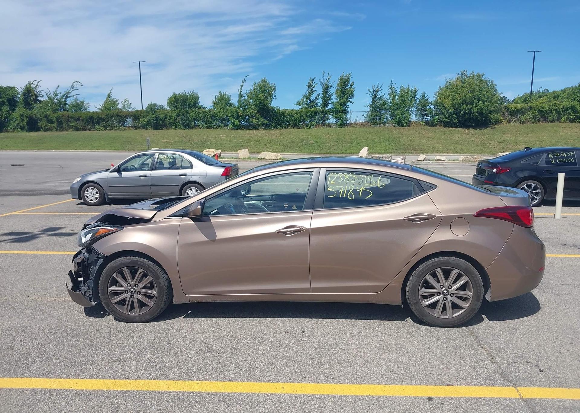 2016 HYUNDAI ELANTRA SE