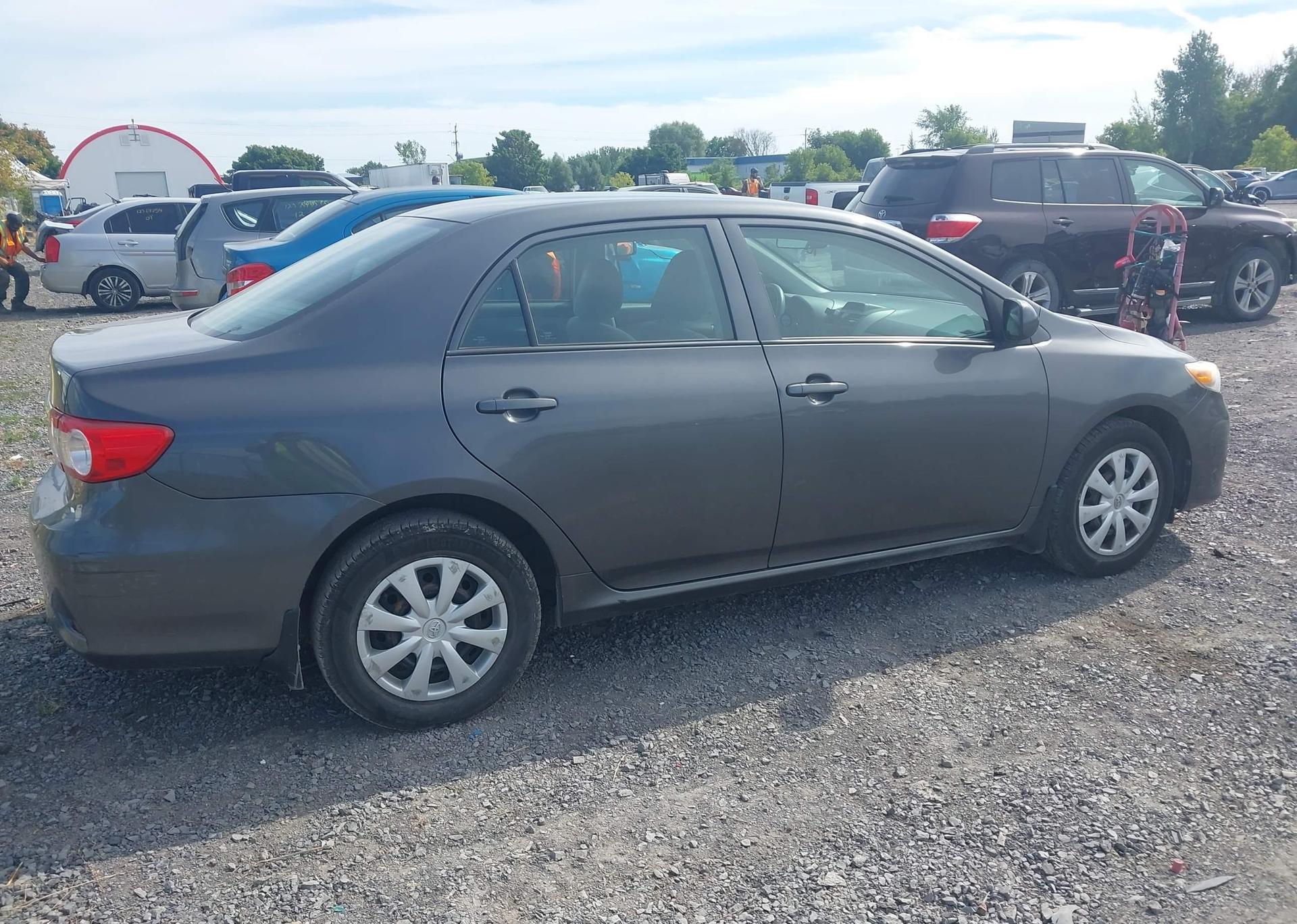 2013 TOYOTA COROLLA CE