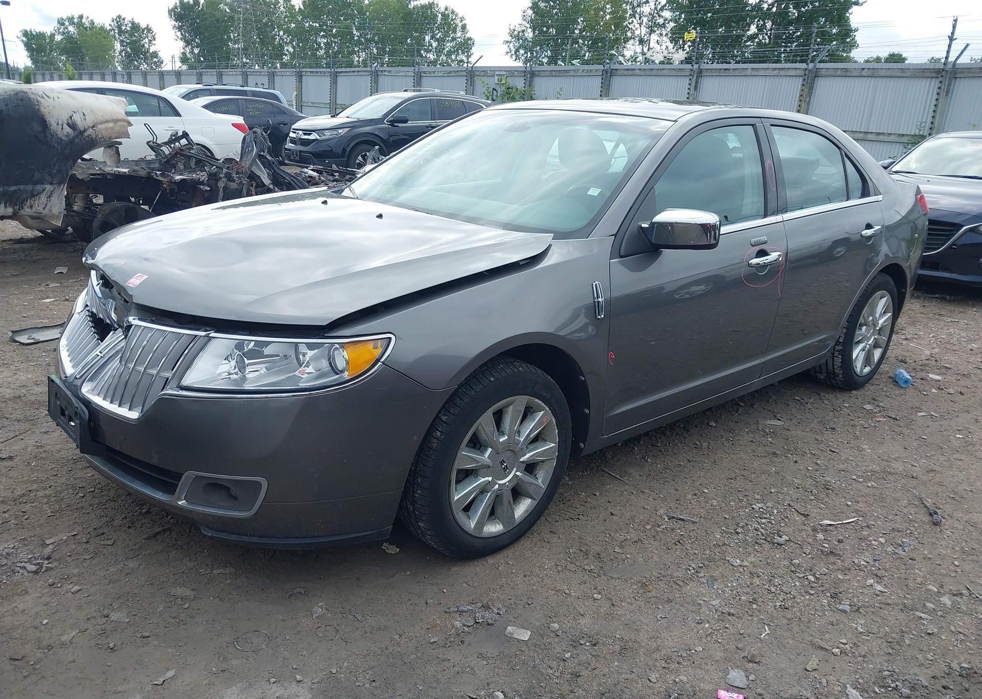 2010 LINCOLN MKZ
