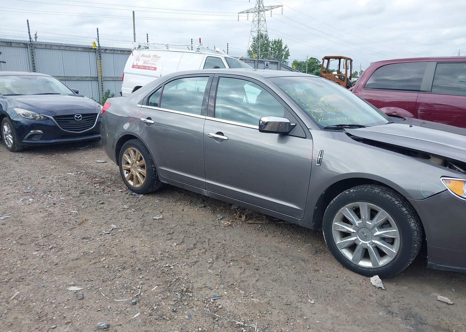 2010 LINCOLN MKZ