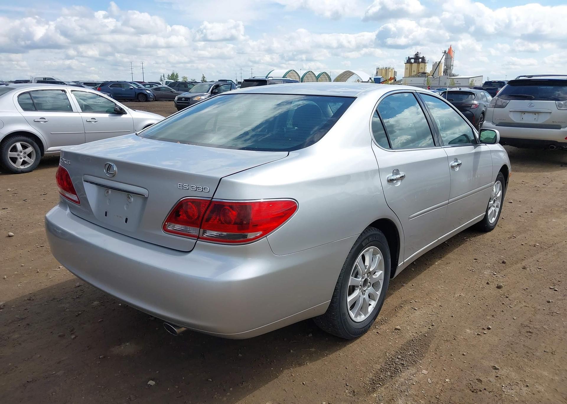 2005 LEXUS ES 330