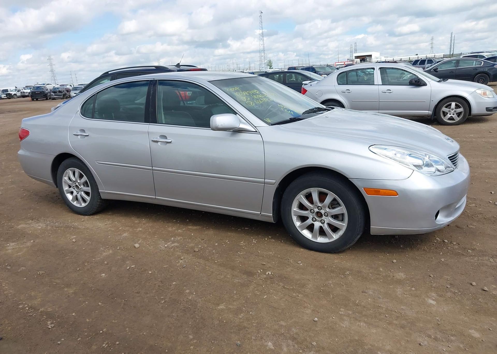 2005 LEXUS ES 330