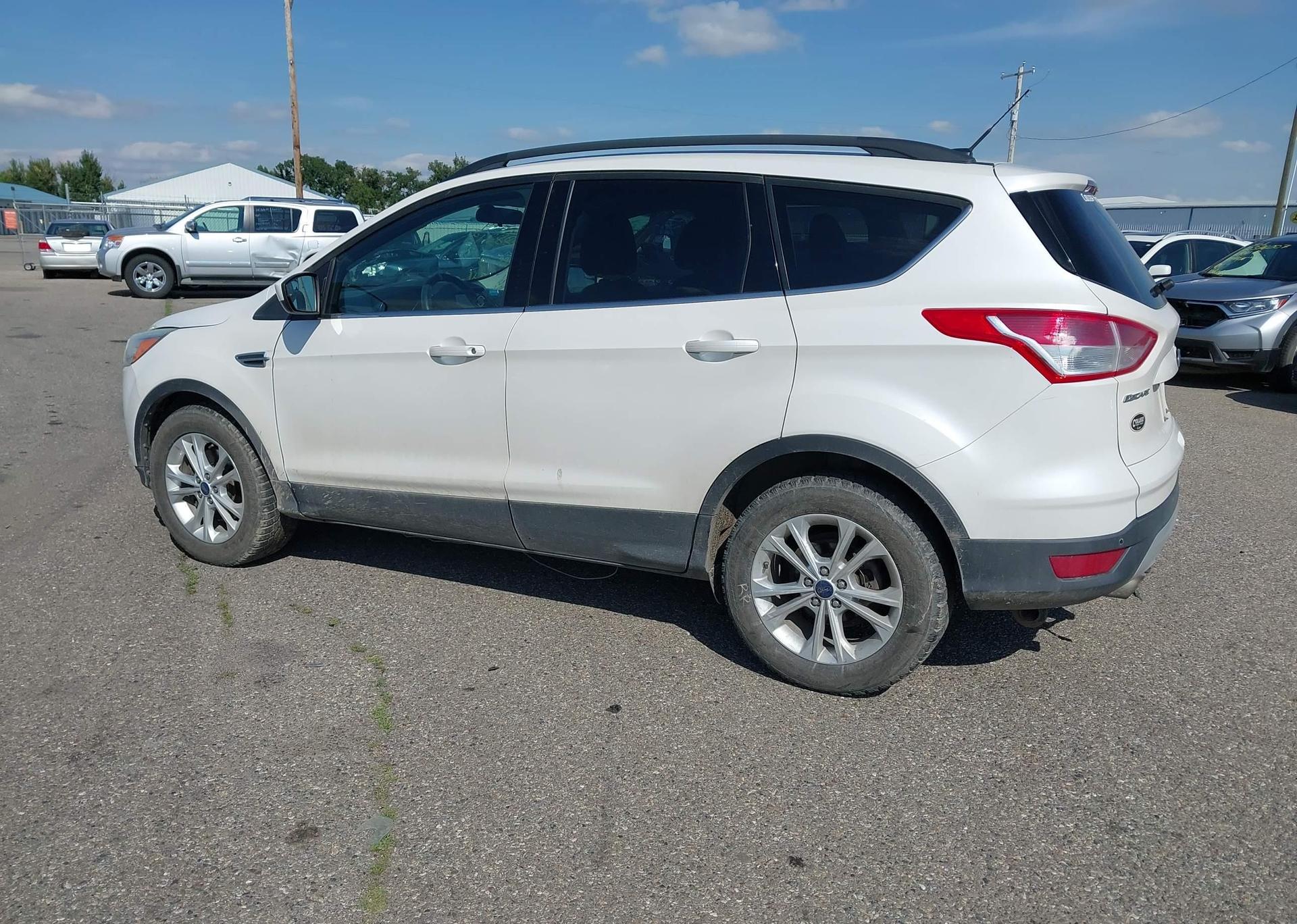 2014 FORD ESCAPE SE