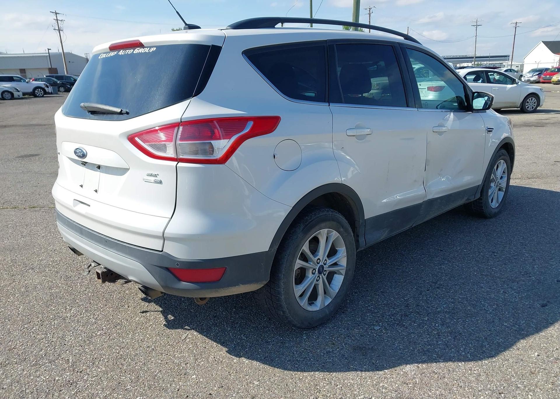 2014 FORD ESCAPE SE