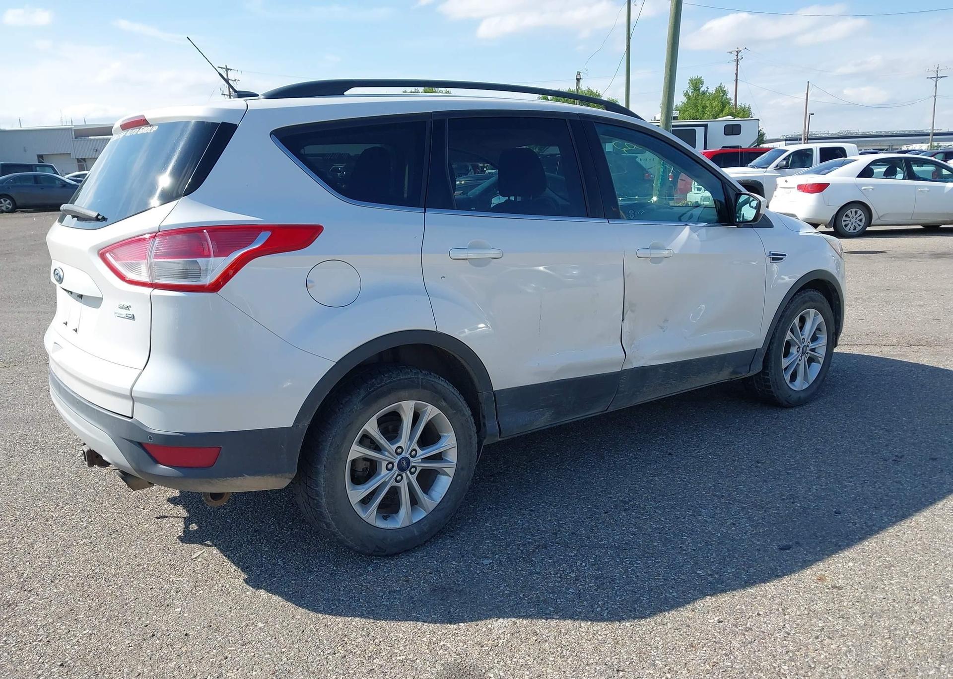 2014 FORD ESCAPE SE