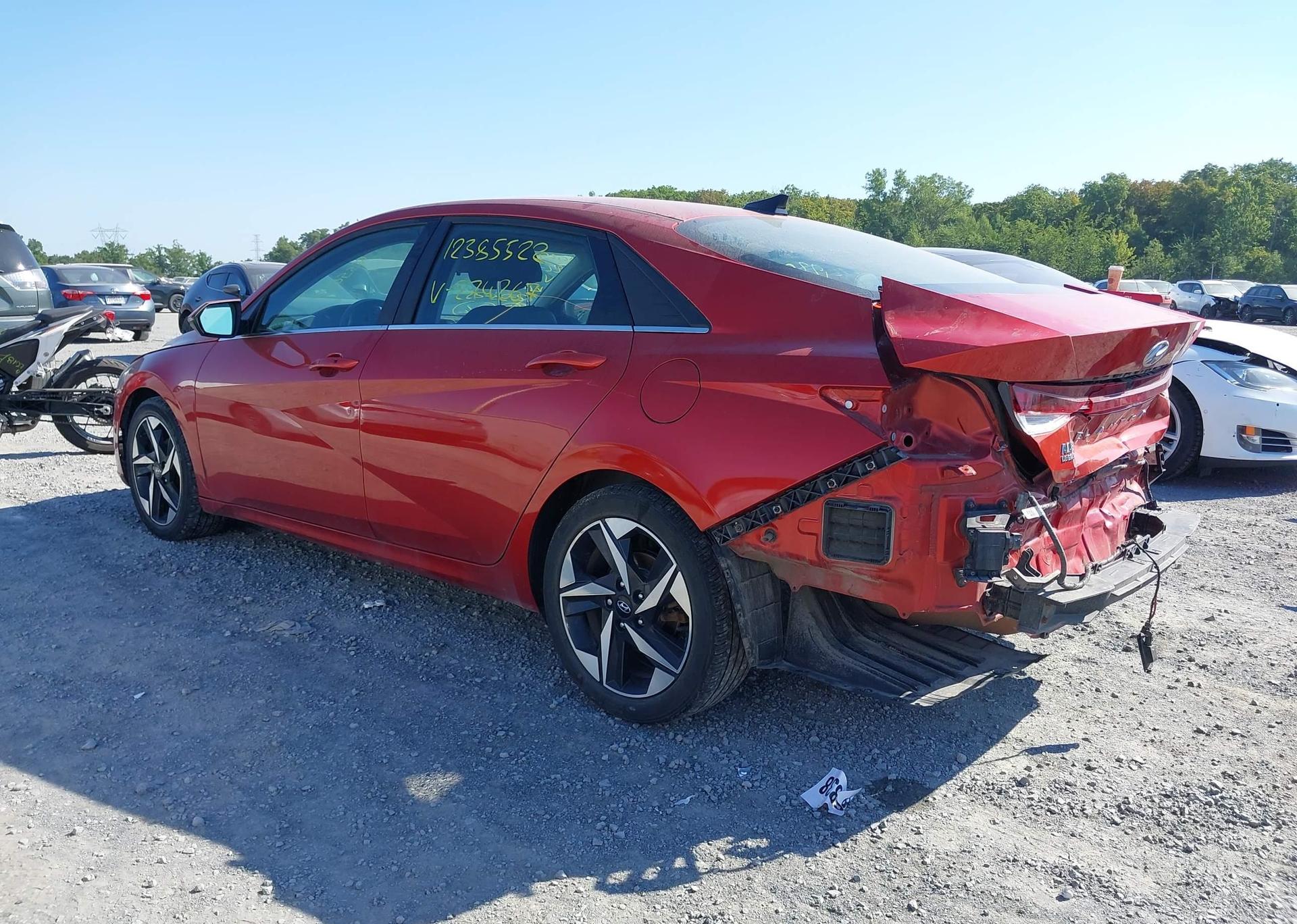 2022 HYUNDAI ELANTRA SEL