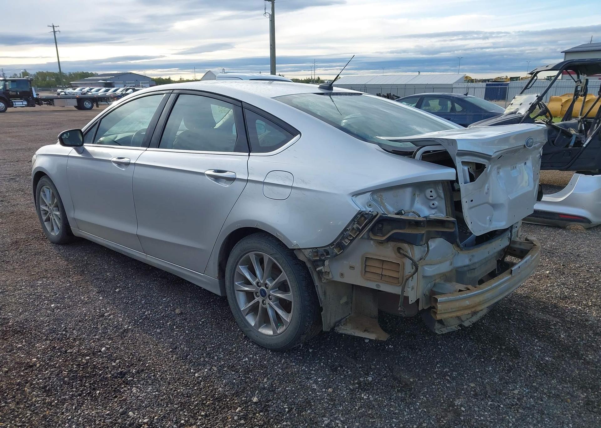 2017 FORD FUSION SE
