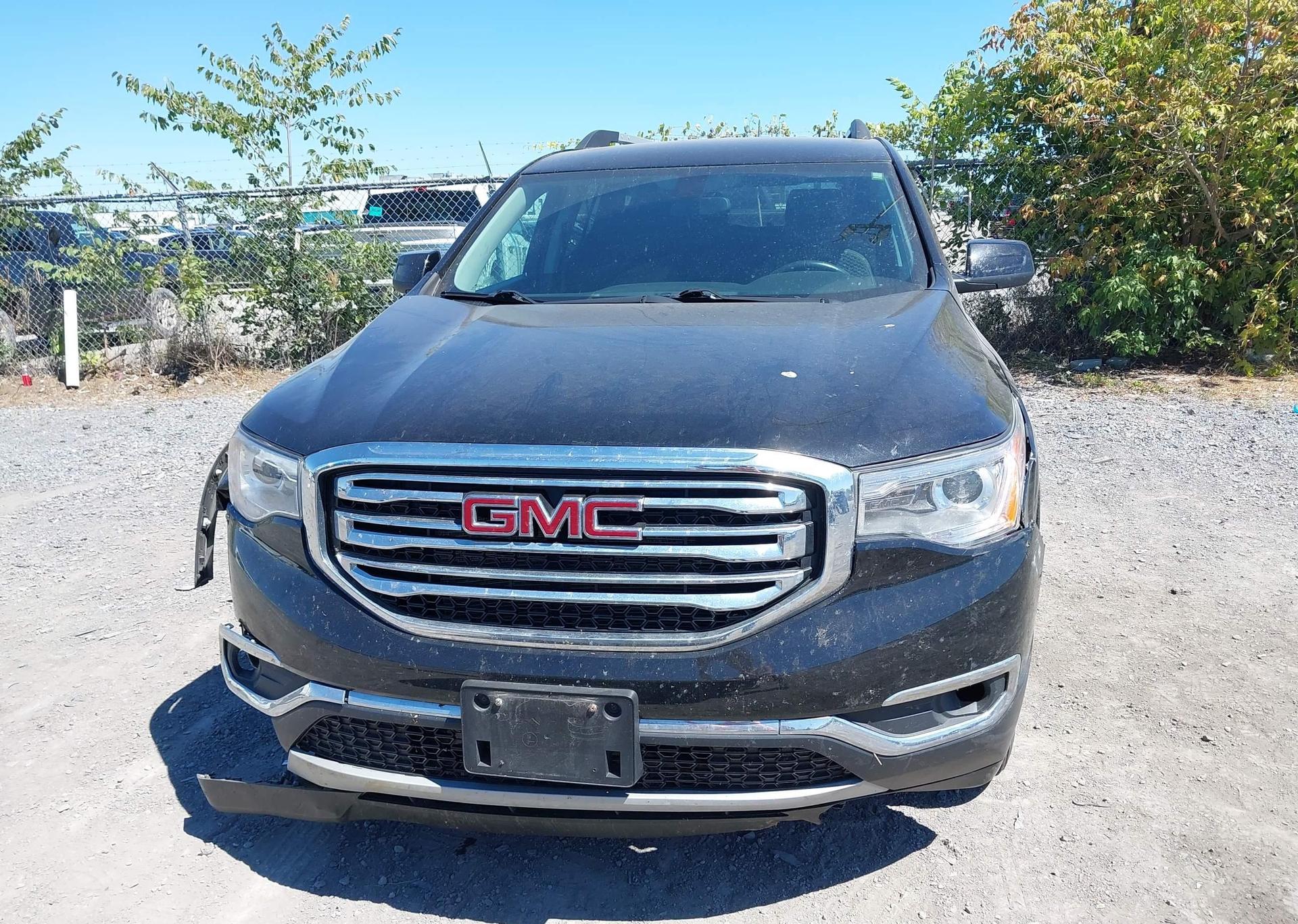 2018 GMC ACADIA SLE-2