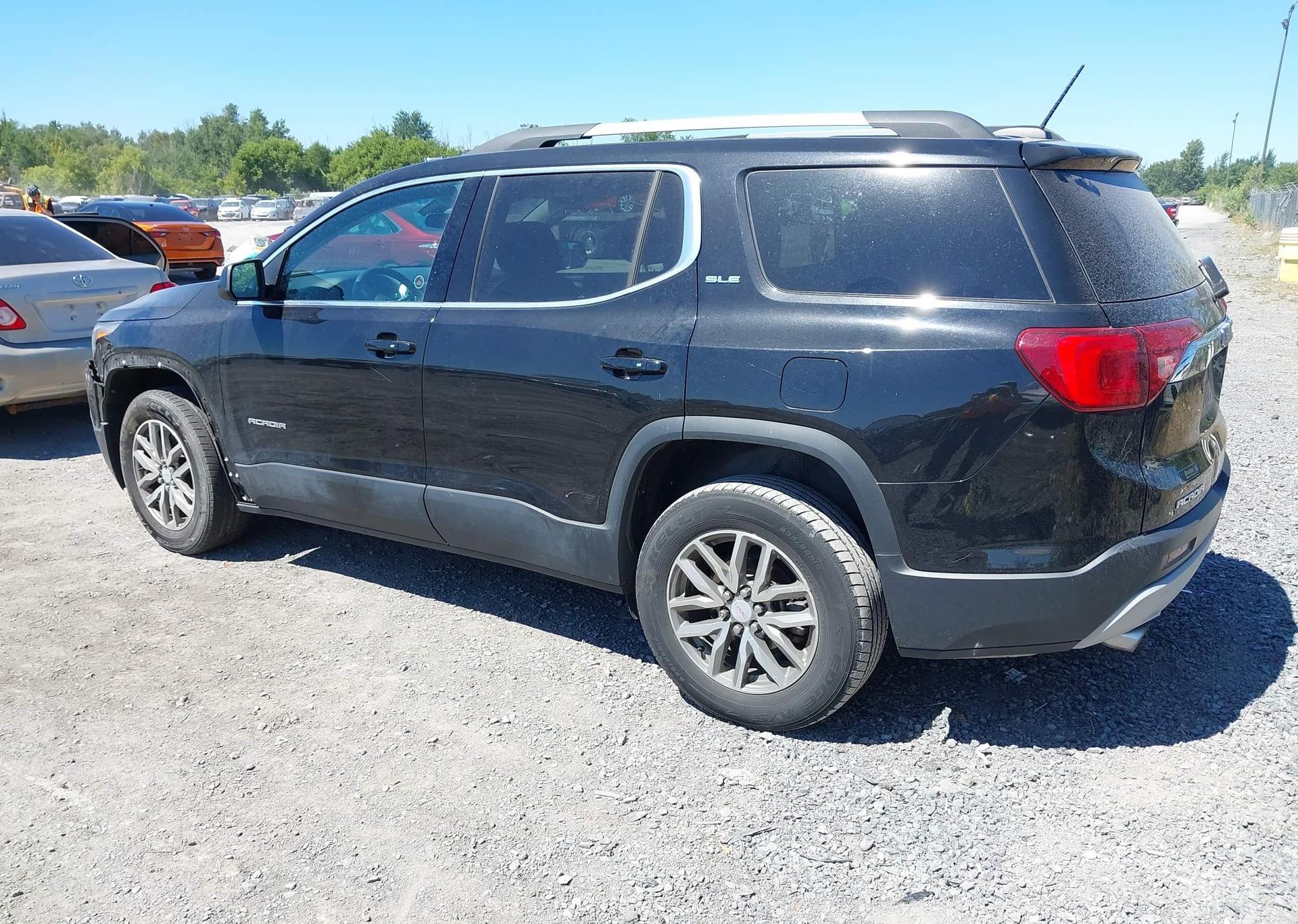 2018 GMC ACADIA SLE-2
