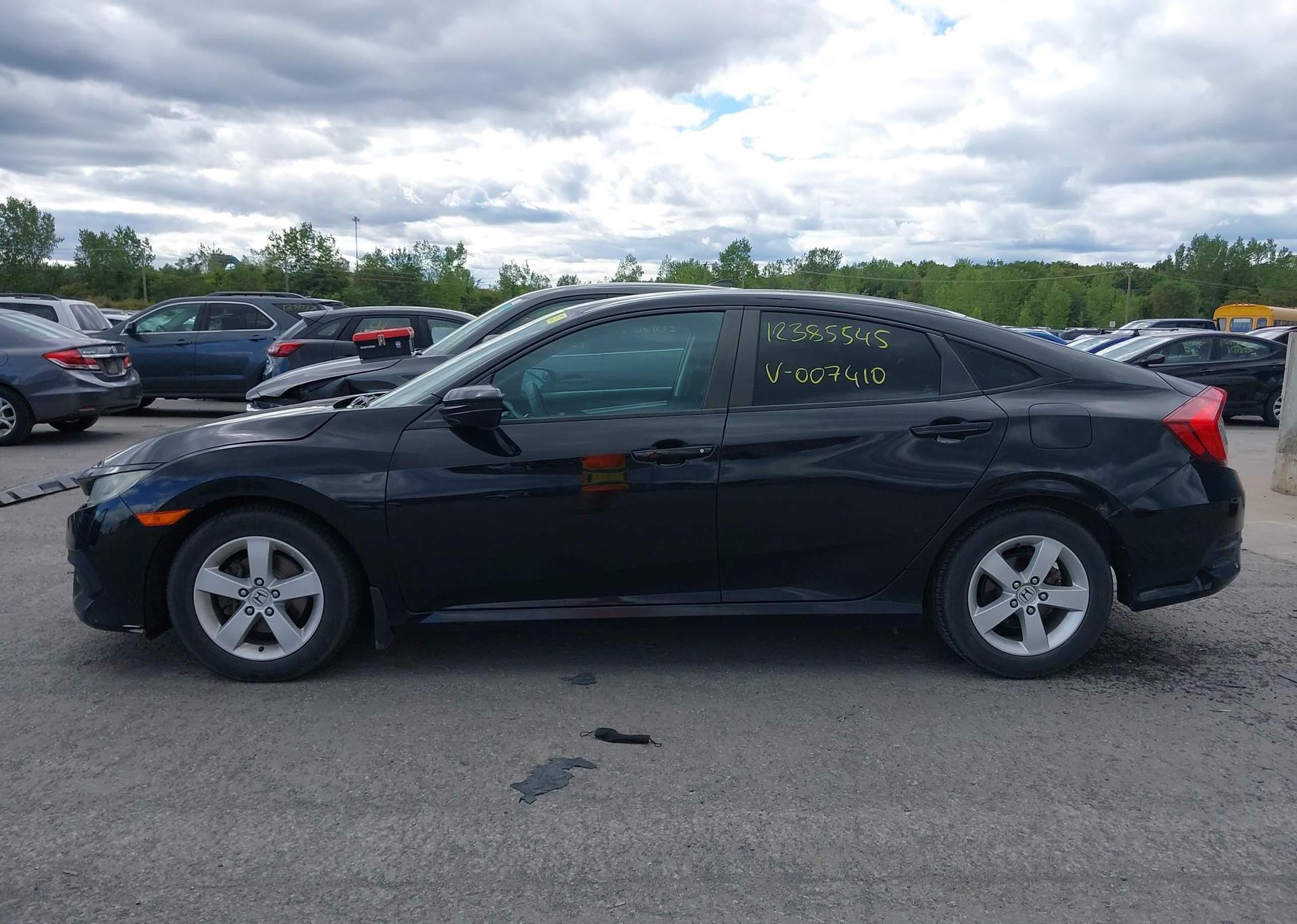 2016 HONDA CIVIC LX