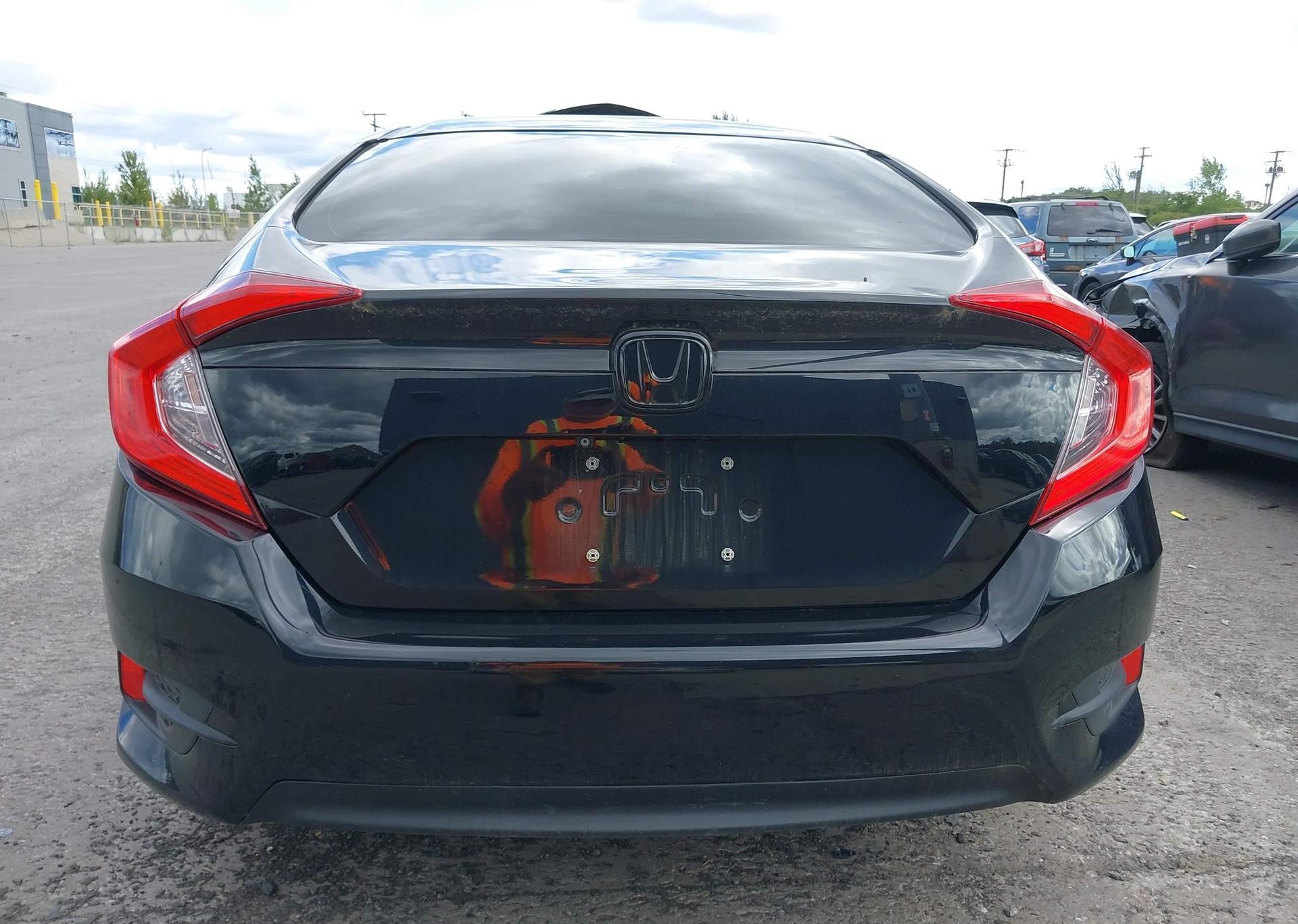 2016 HONDA CIVIC LX