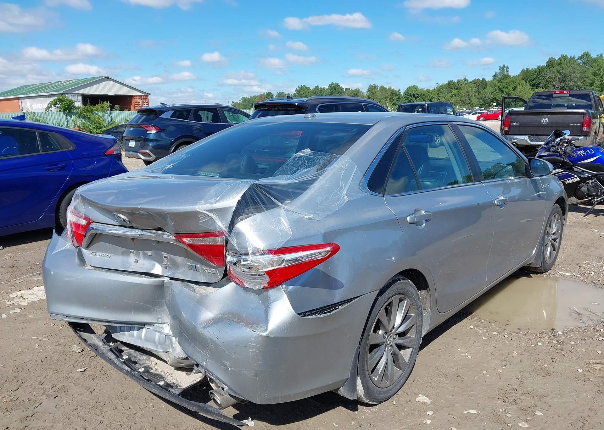 2015 TOYOTA CAMRY