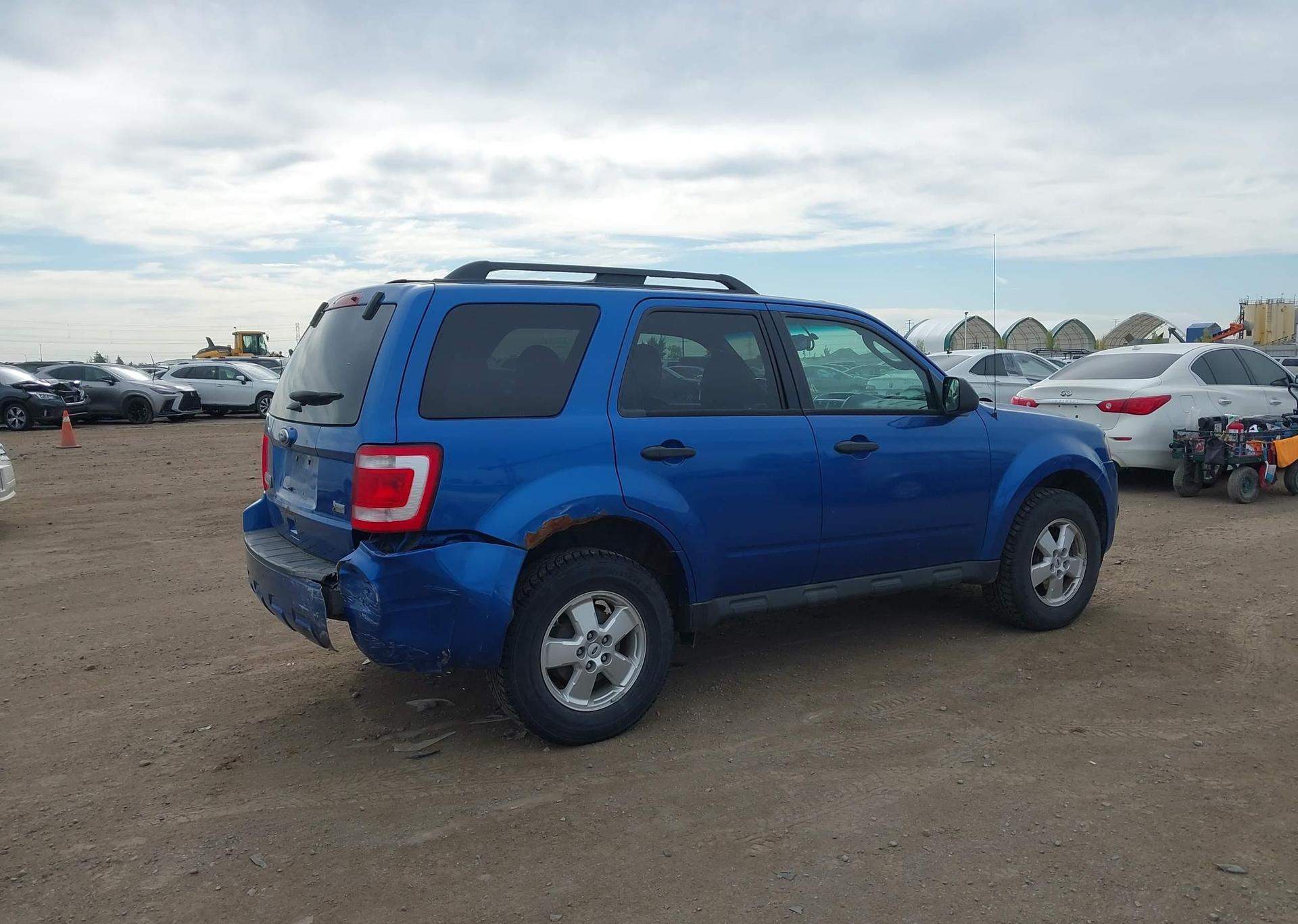 2012 FORD ESCAPE XLT