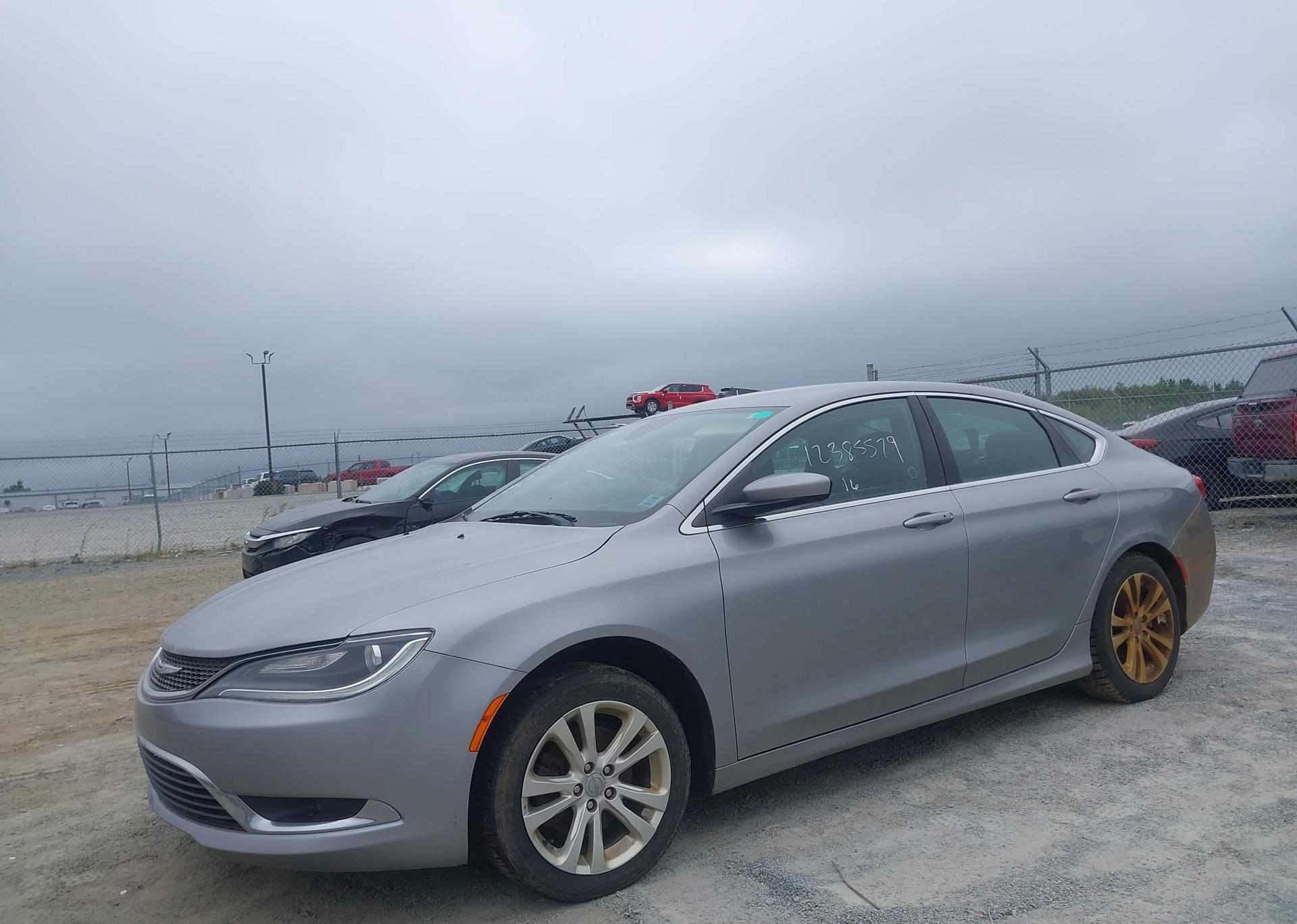 2016 CHRYSLER 200 LIMITED