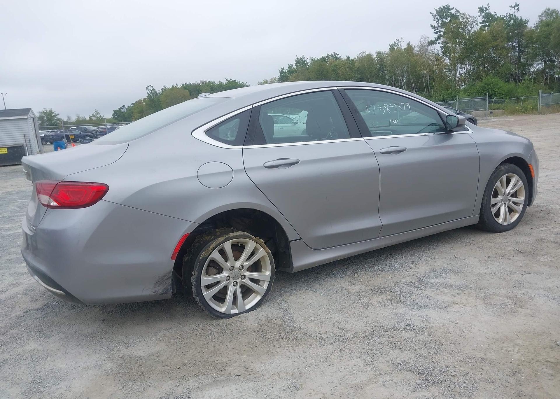 2016 CHRYSLER 200 LIMITED