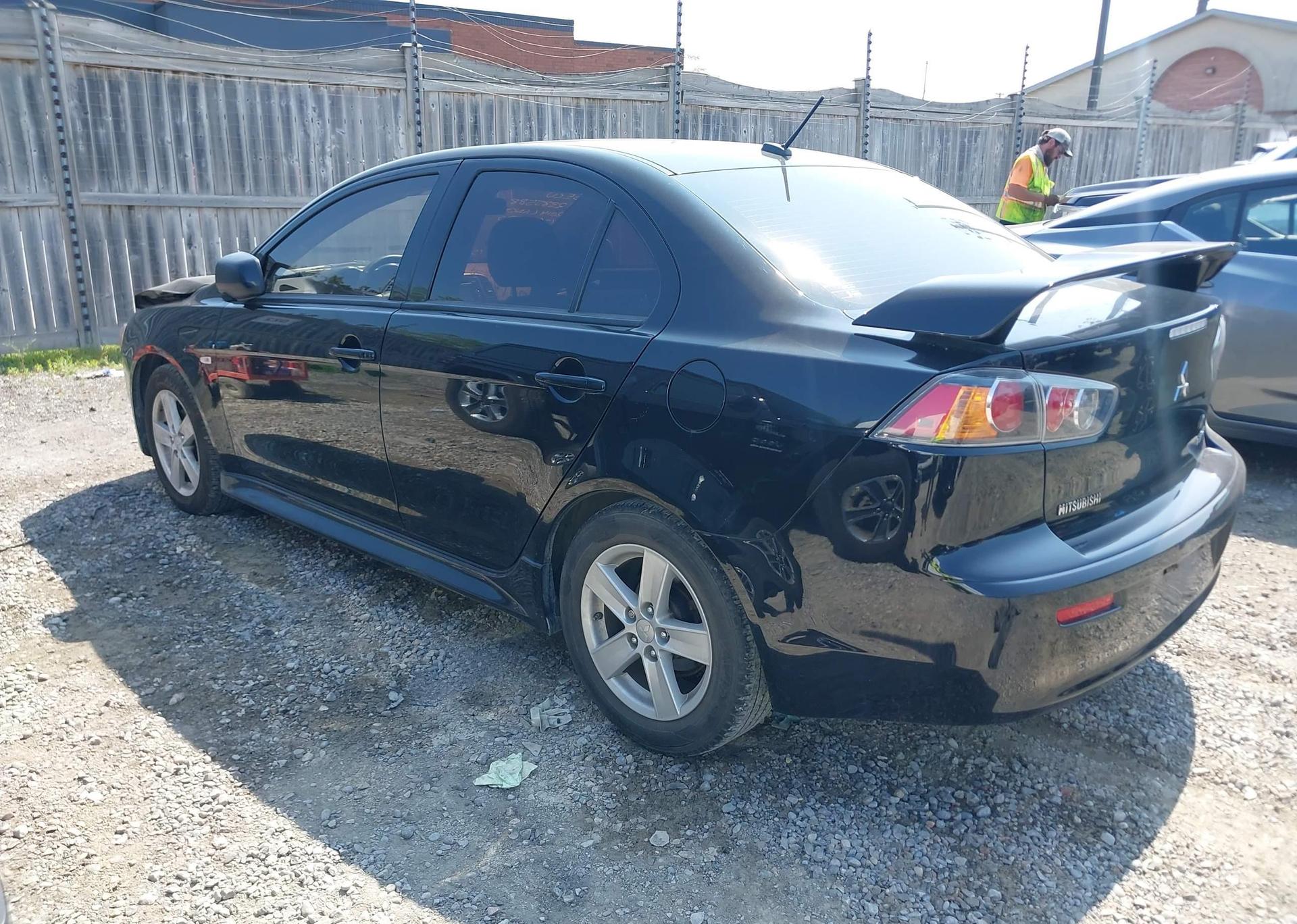 2014 MITSUBISHI lancer se