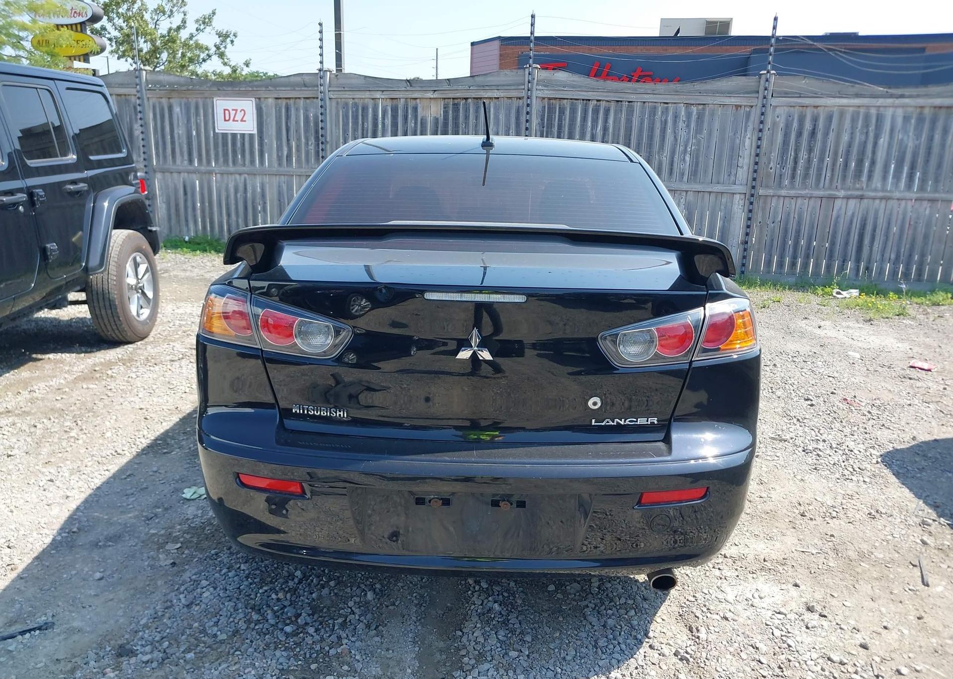 2014 MITSUBISHI lancer se