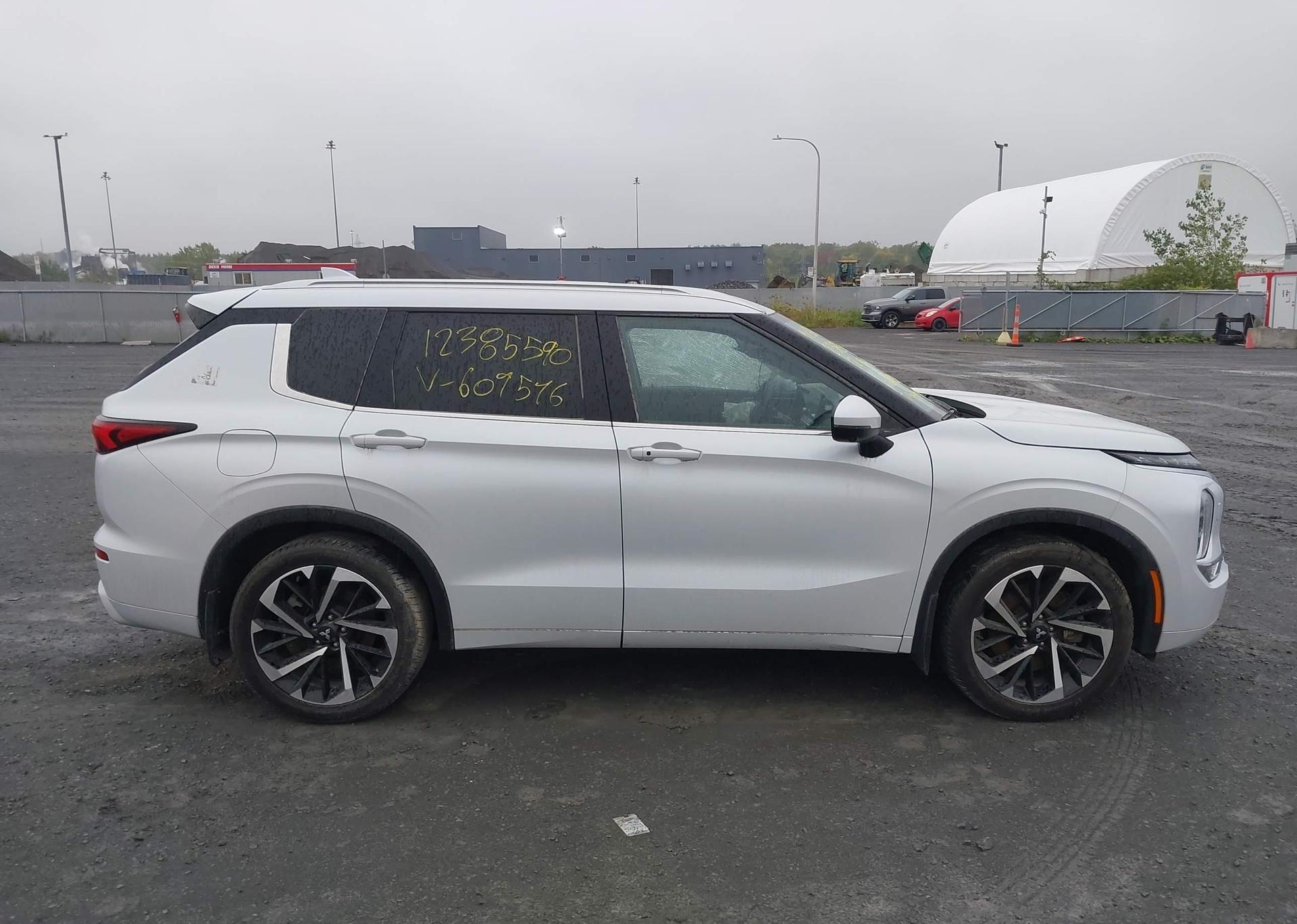 2022 MITSUBISHI OUTLANDER SEL