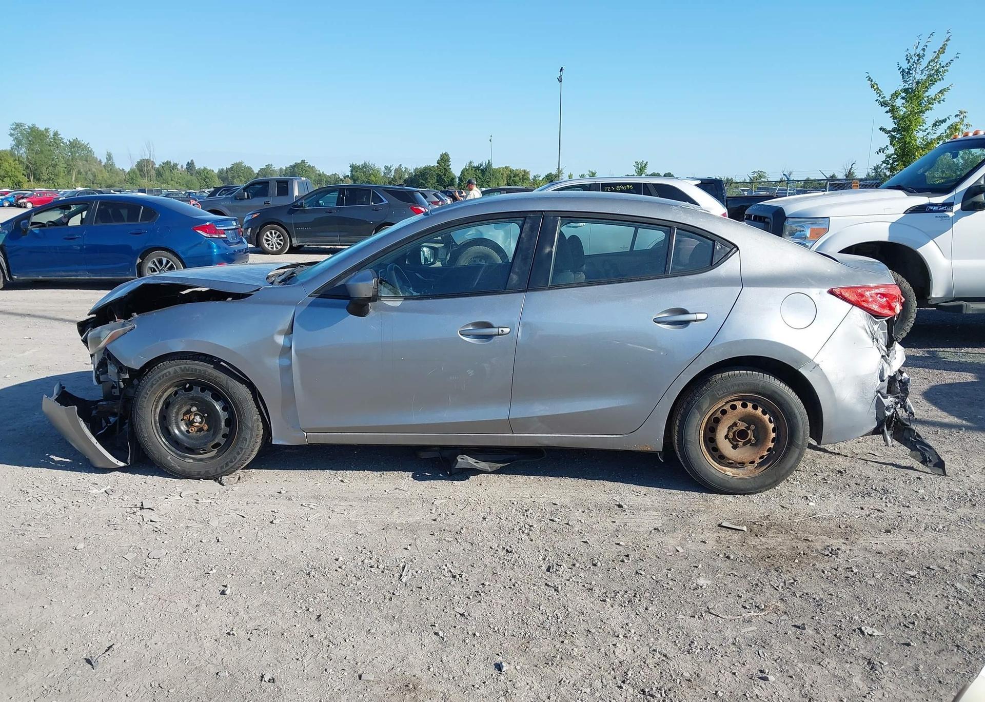 2015 MAZDA MAZDA3 GX