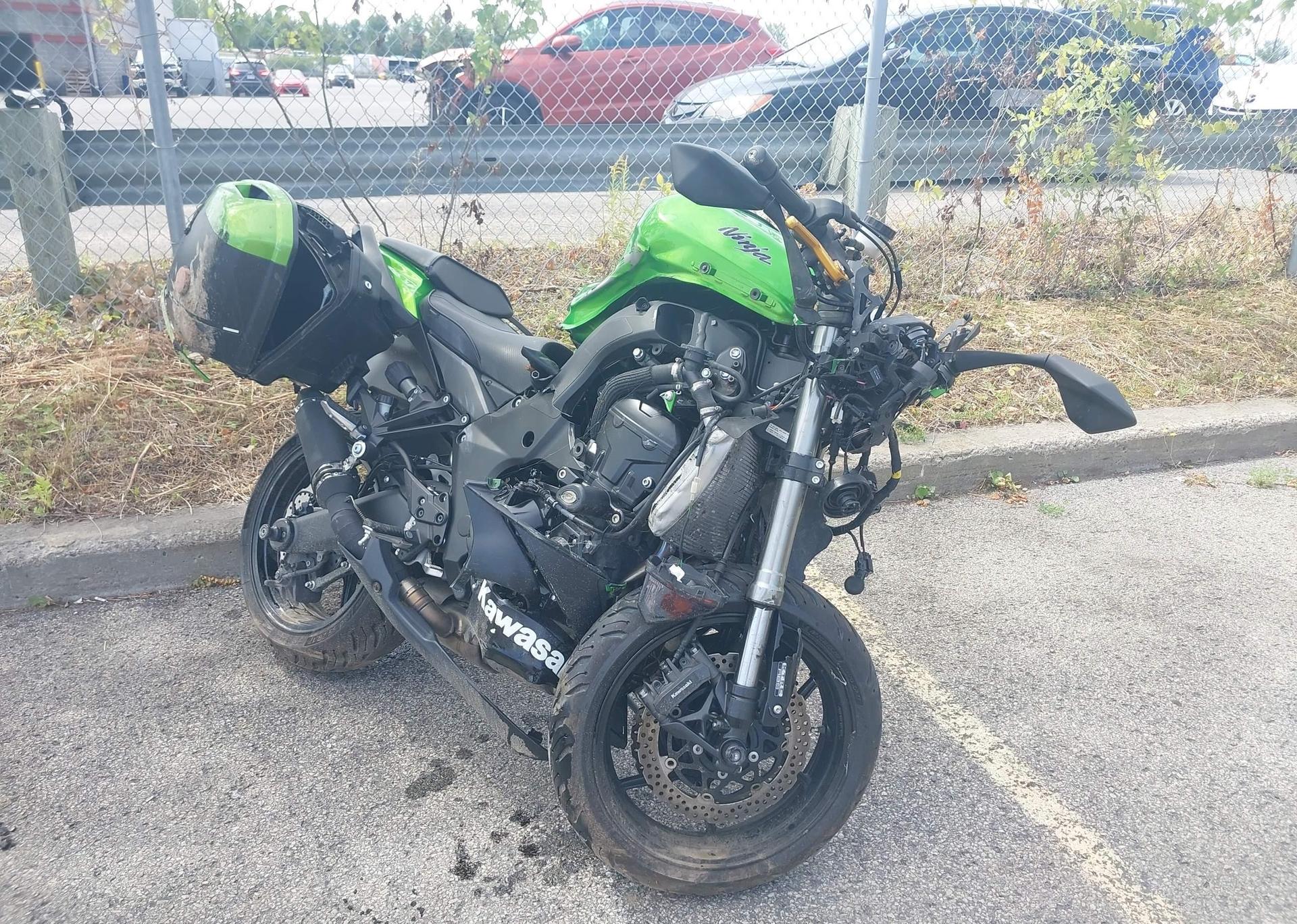2014 KAWASAKI ZX1000 M