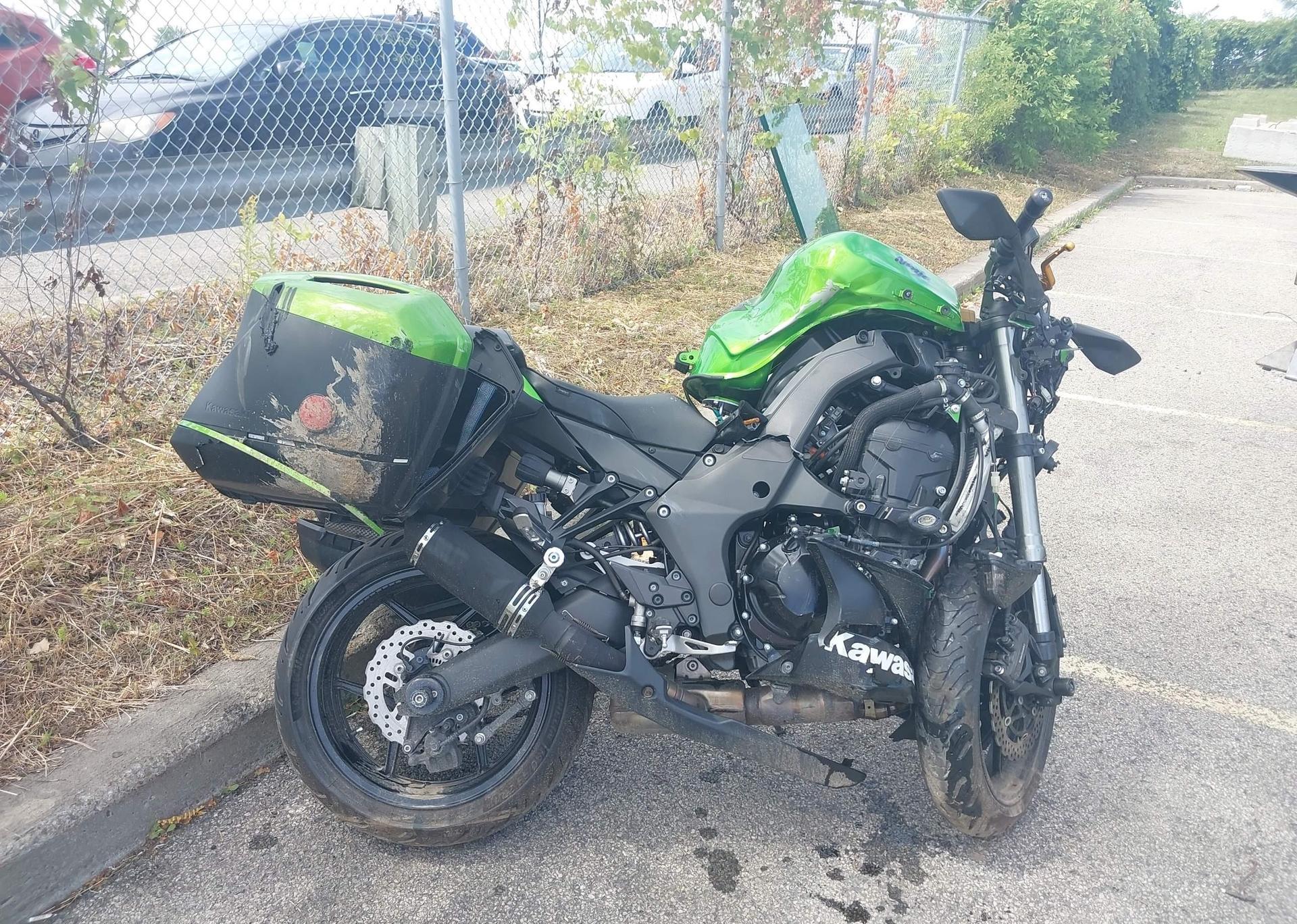 2014 KAWASAKI ZX1000 M