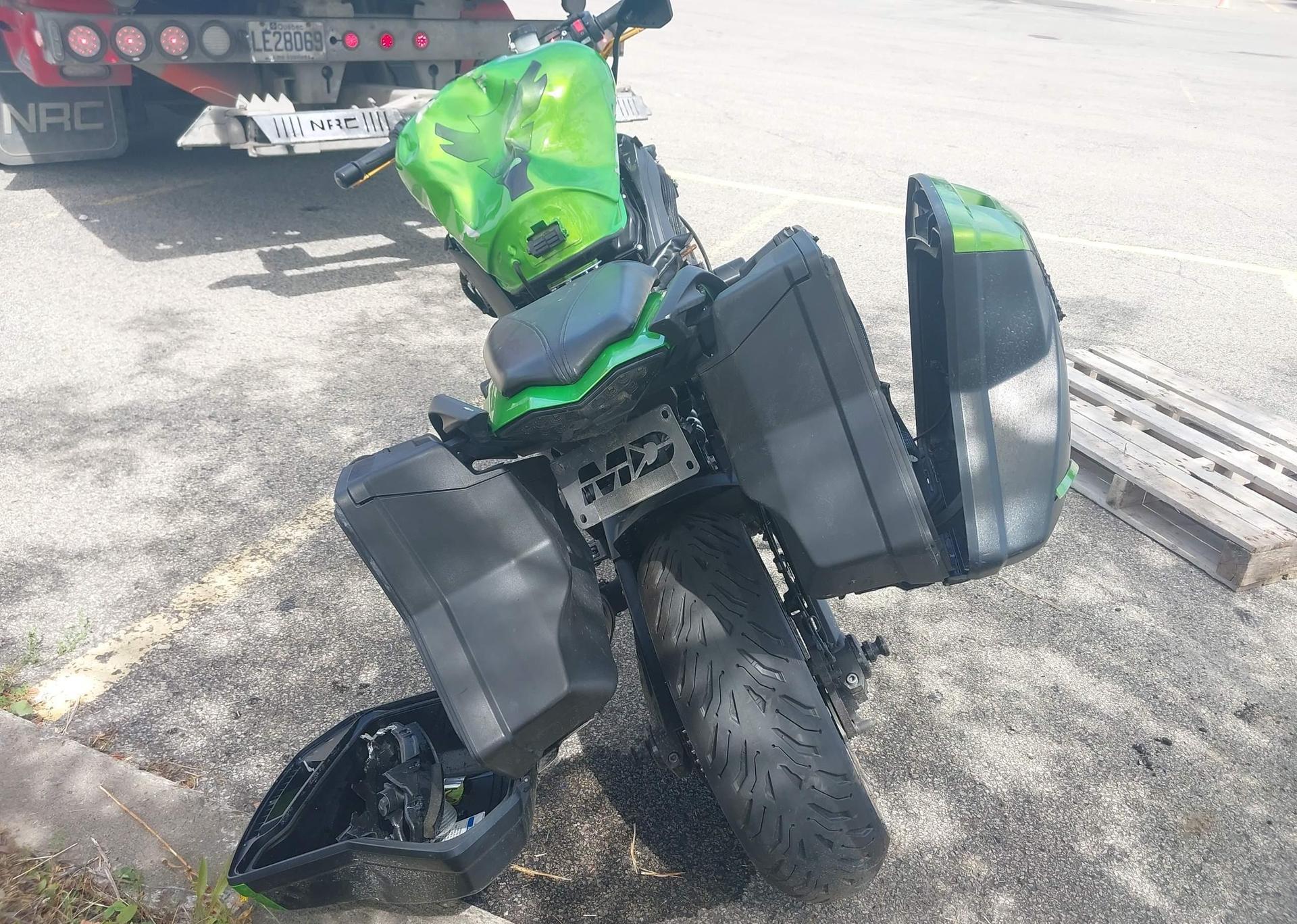 2014 KAWASAKI ZX1000 M