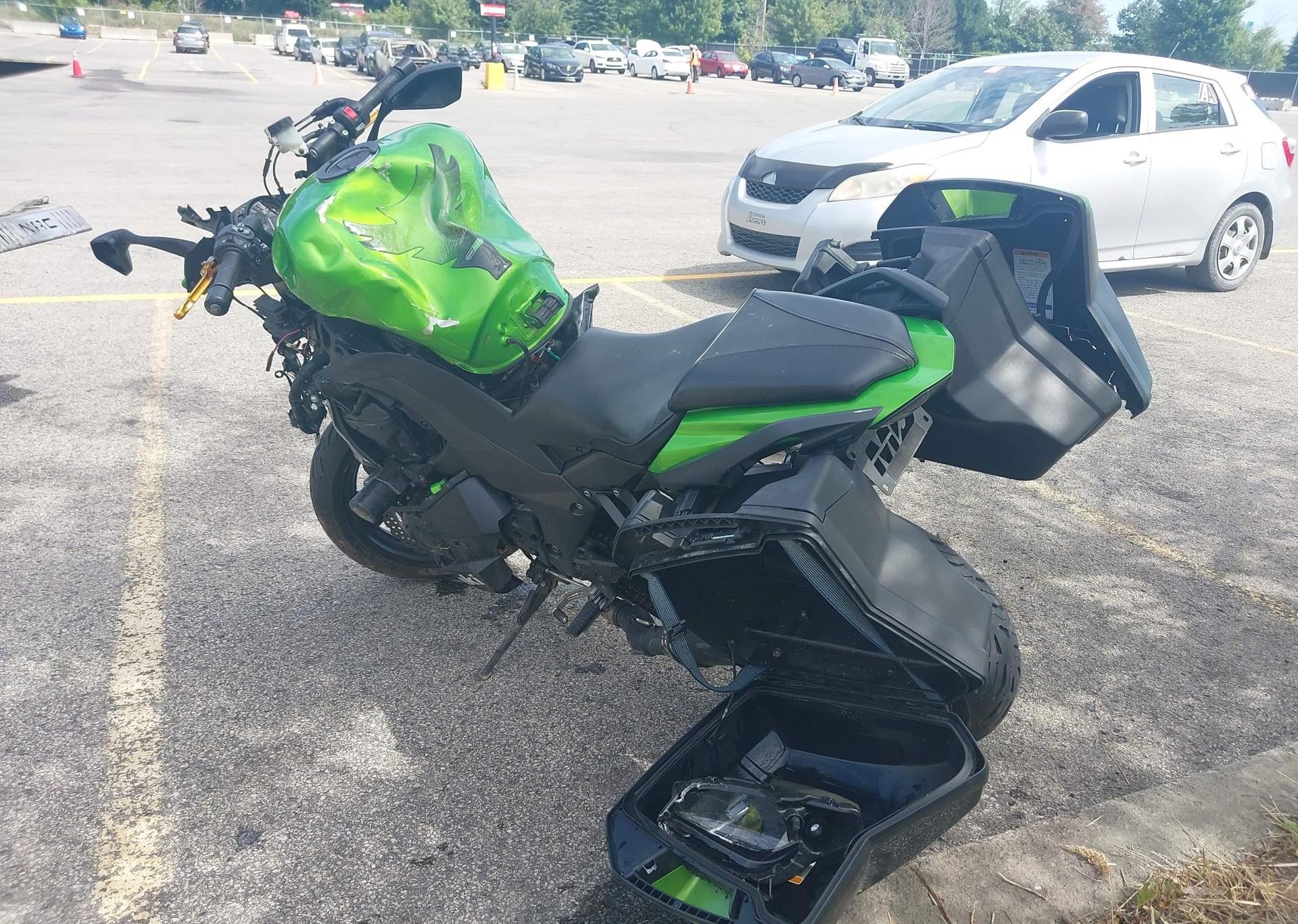 2014 KAWASAKI ZX1000 M