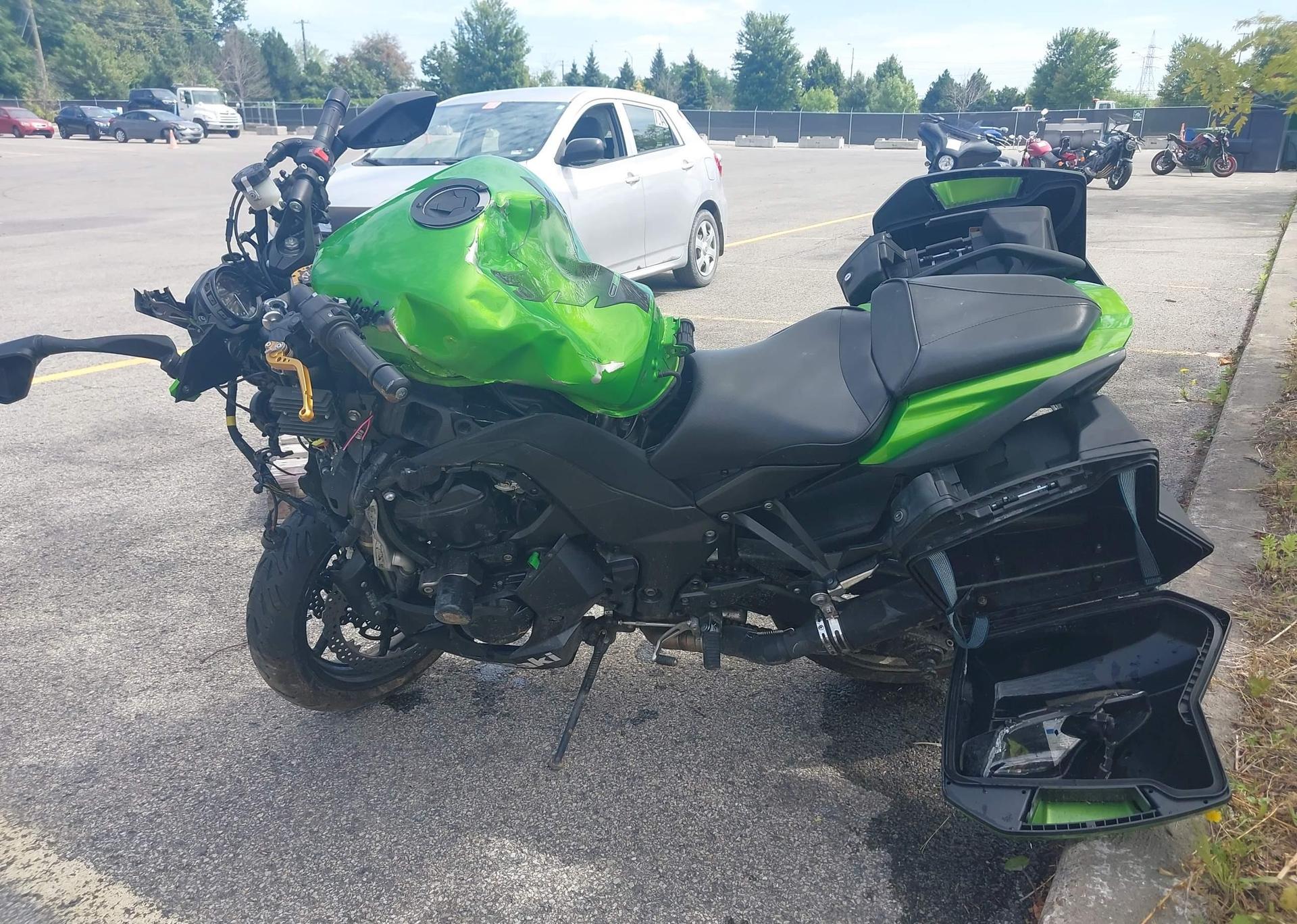 2014 KAWASAKI ZX1000 M