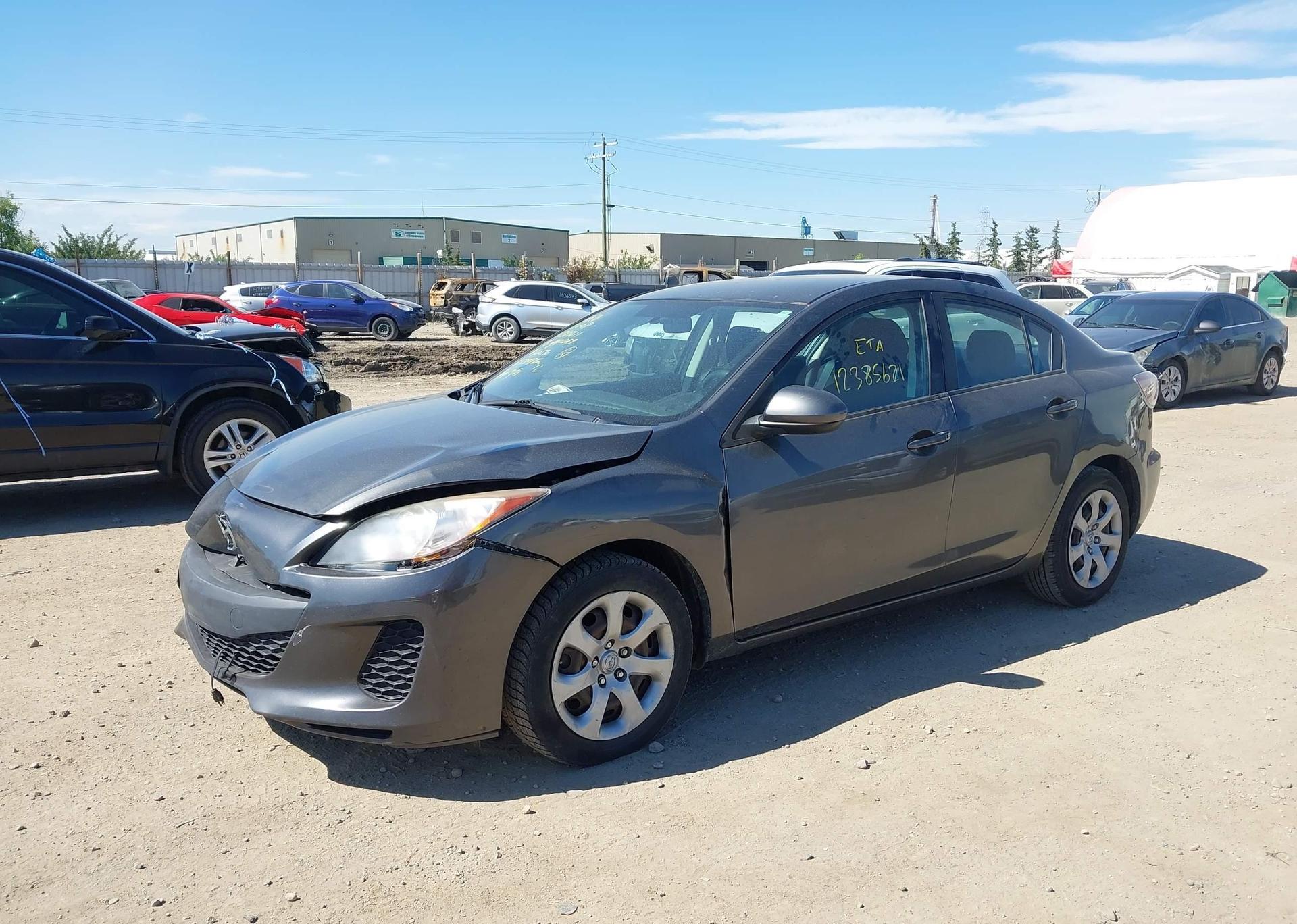 2013 MAZDA MAZDA3 GX