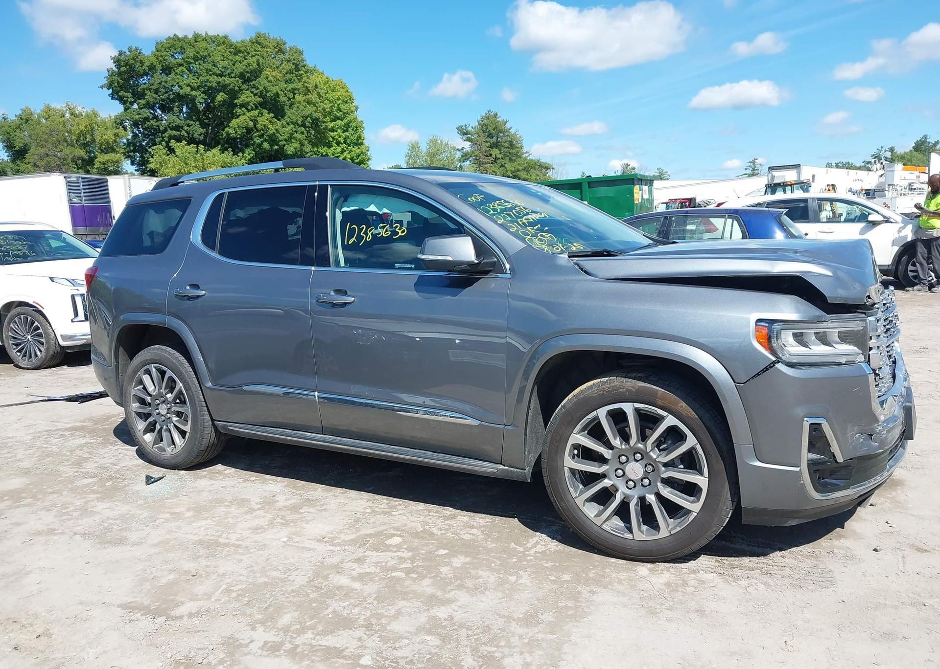 2021 GMC ACADIA DENALI