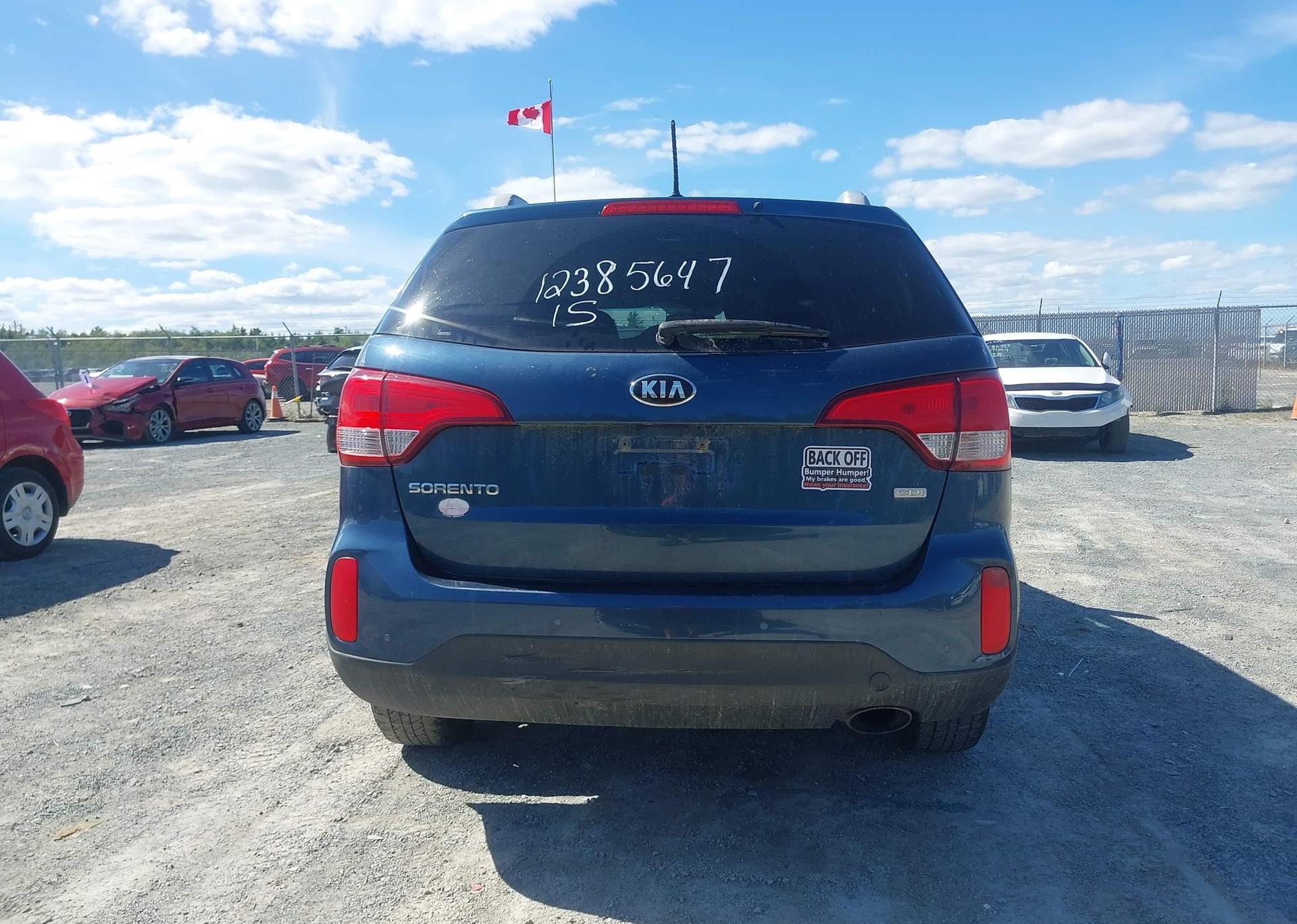2015 KIA SORENTO LX