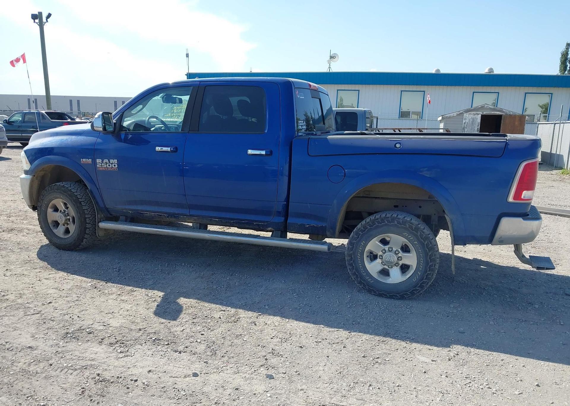 2015 RAM 2500 LARAMIE
