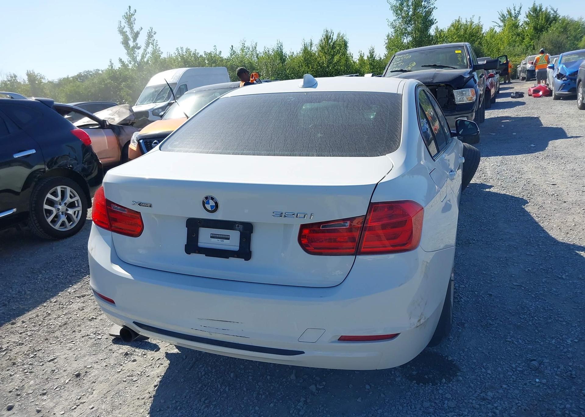 2014 BMW 320I XDRIVE