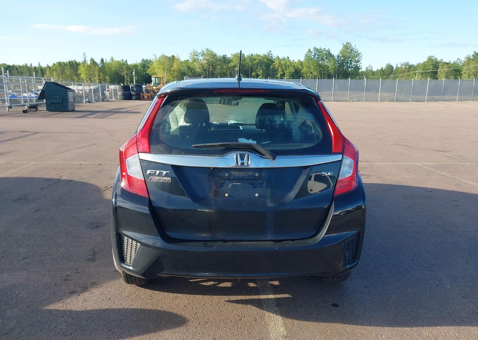 2017 HONDA FIT SE