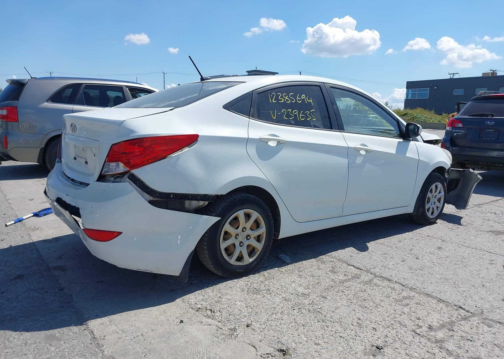 2012 HYUNDAI ACCENT