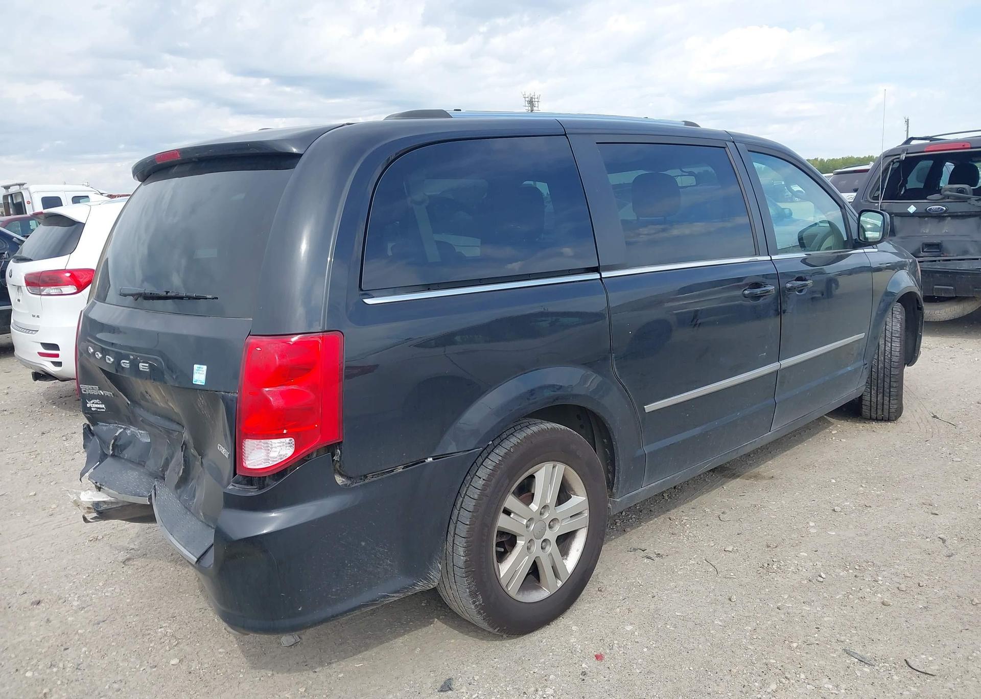 2015 DODGE GRAND CARAVAN CREW