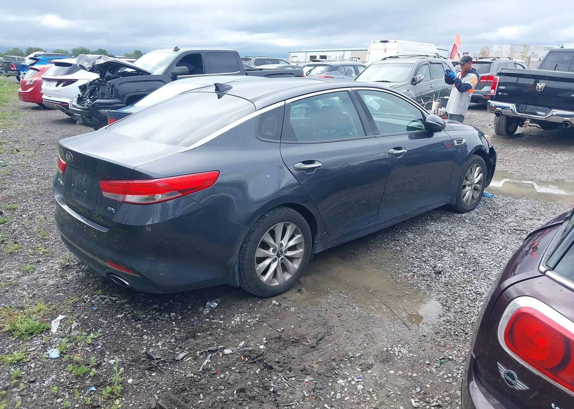 2016 KIA OPTIMA EX