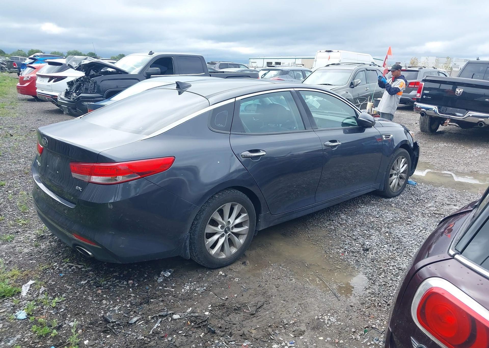 2016 KIA OPTIMA EX