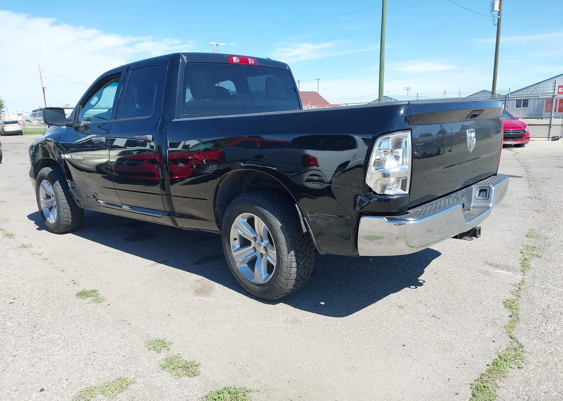 2012 RAM 1500 ST