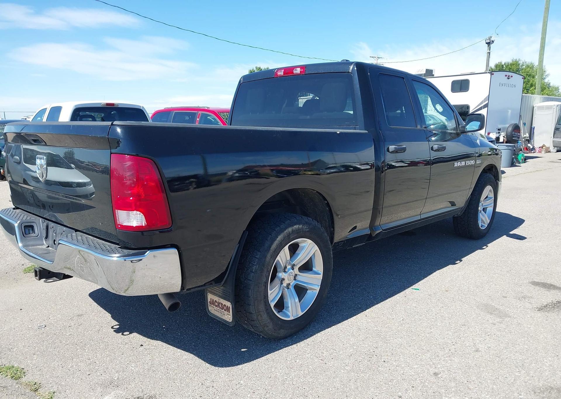 2012 RAM 1500 ST