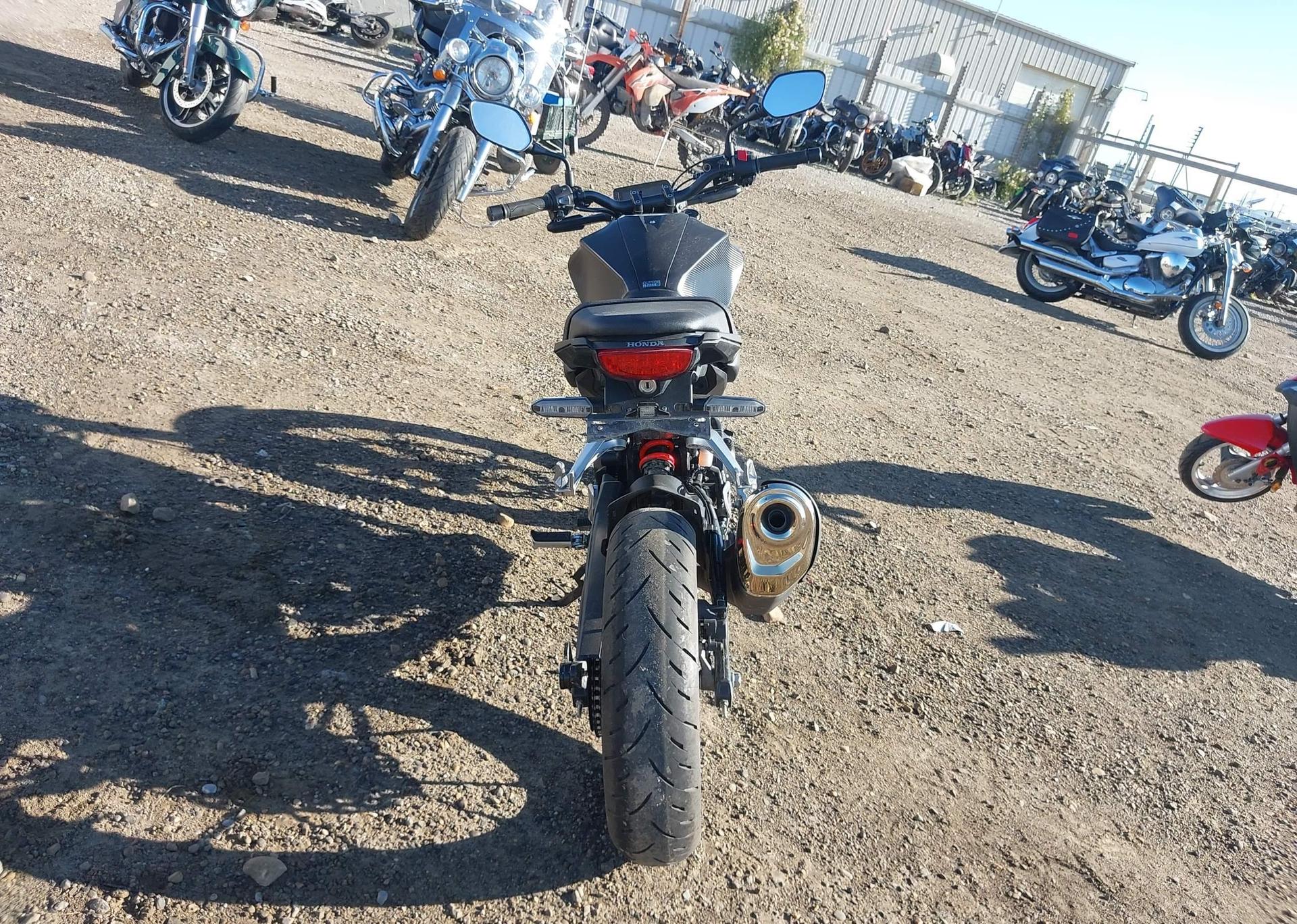 2019 HONDA CB300 RA