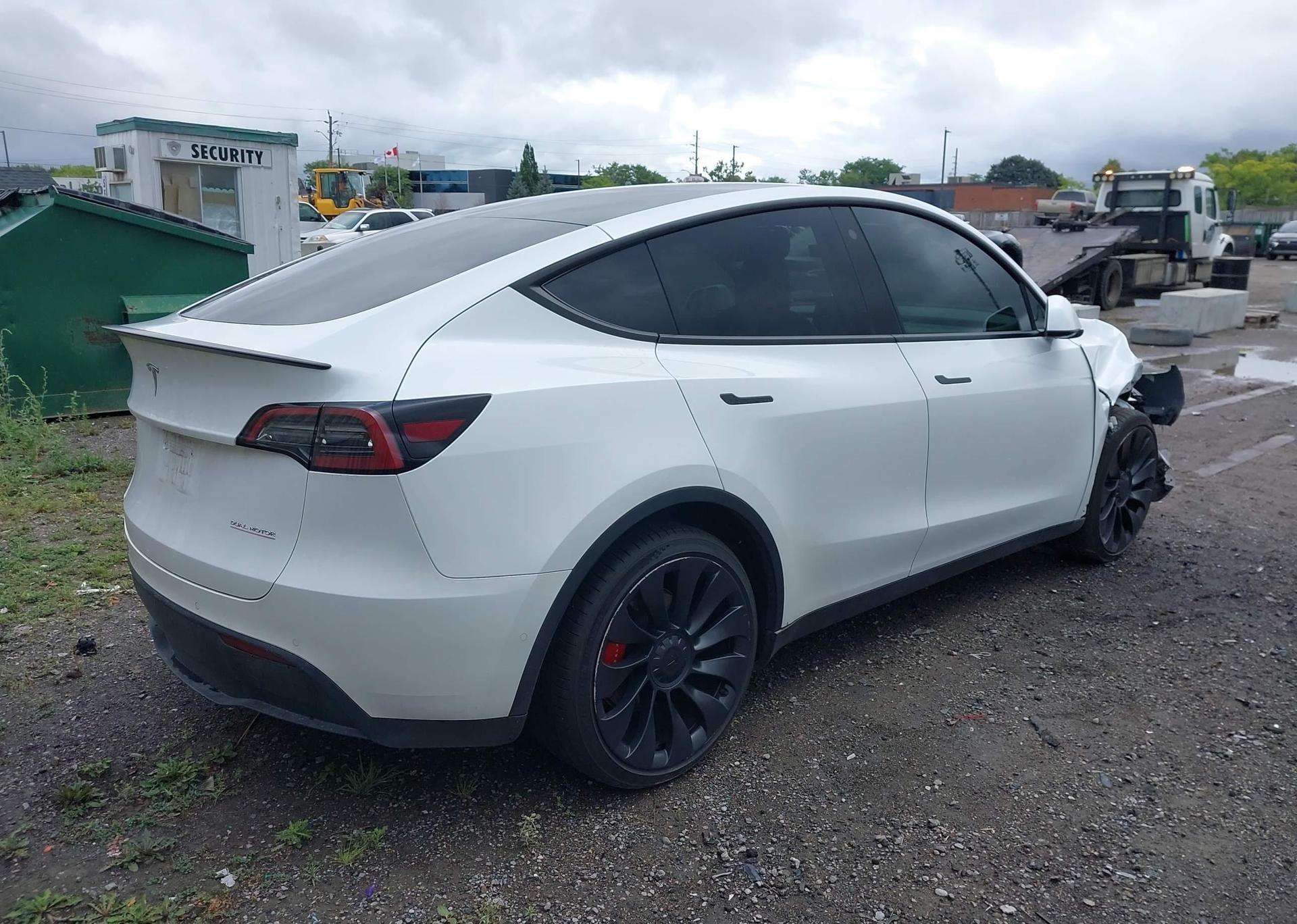 2022 TESLA MODEL Y