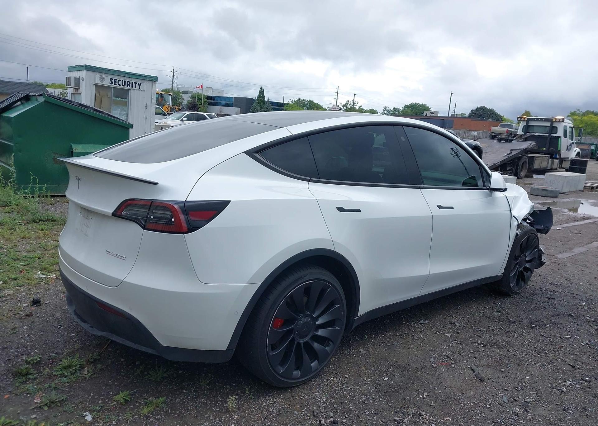 2022 TESLA MODEL Y