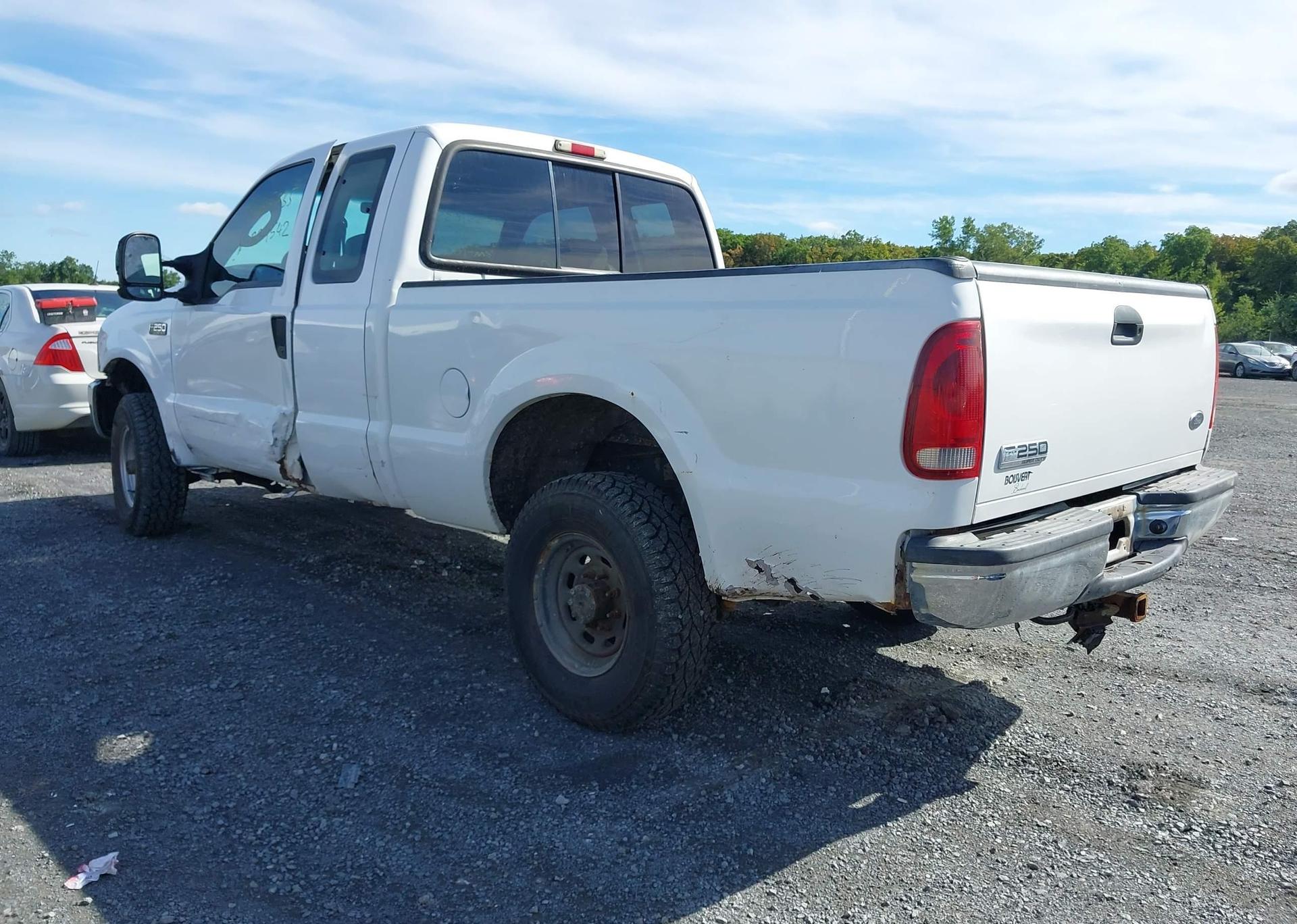 2004 FORD F-250 LARIAT